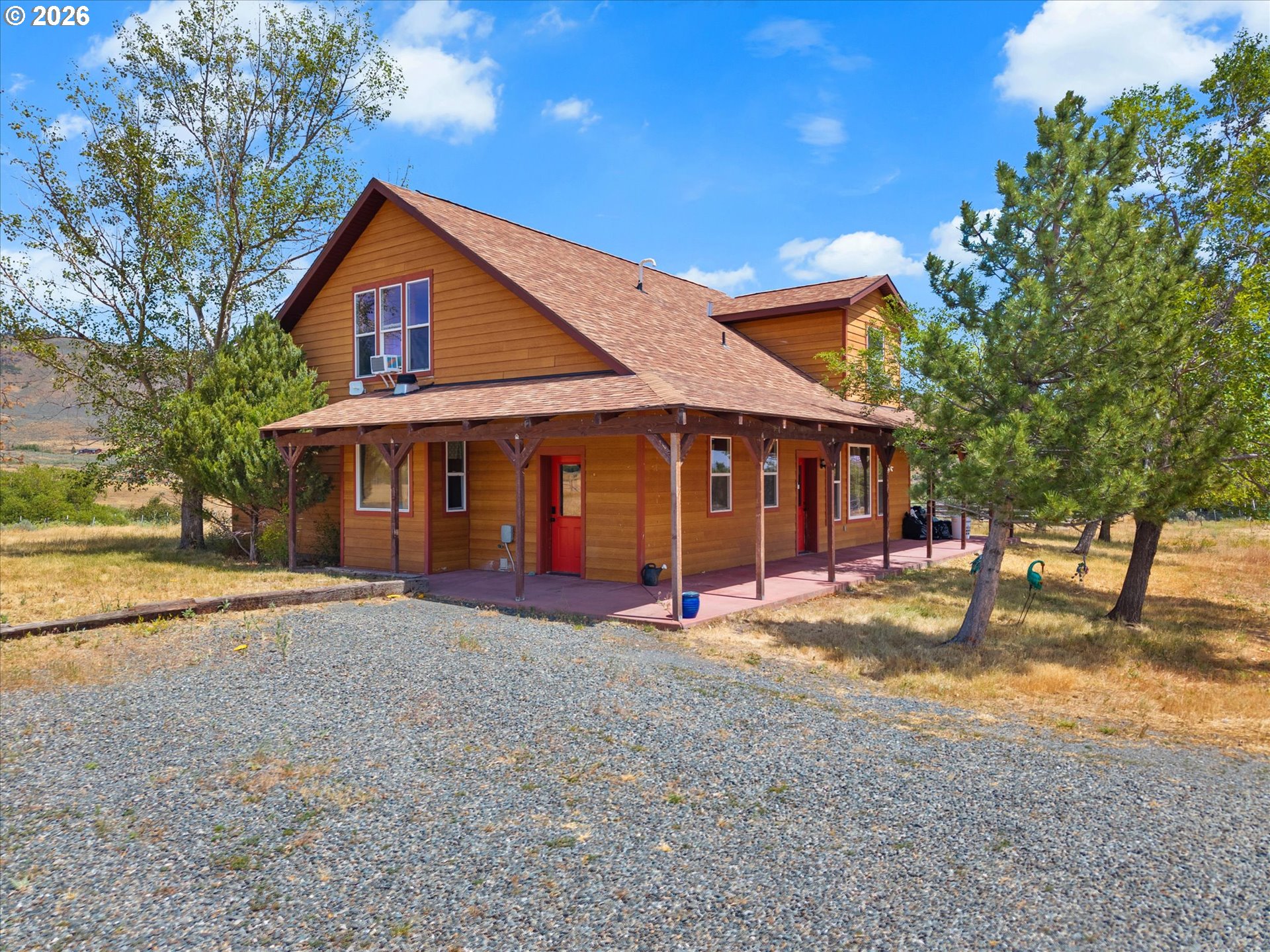 main property photo 2