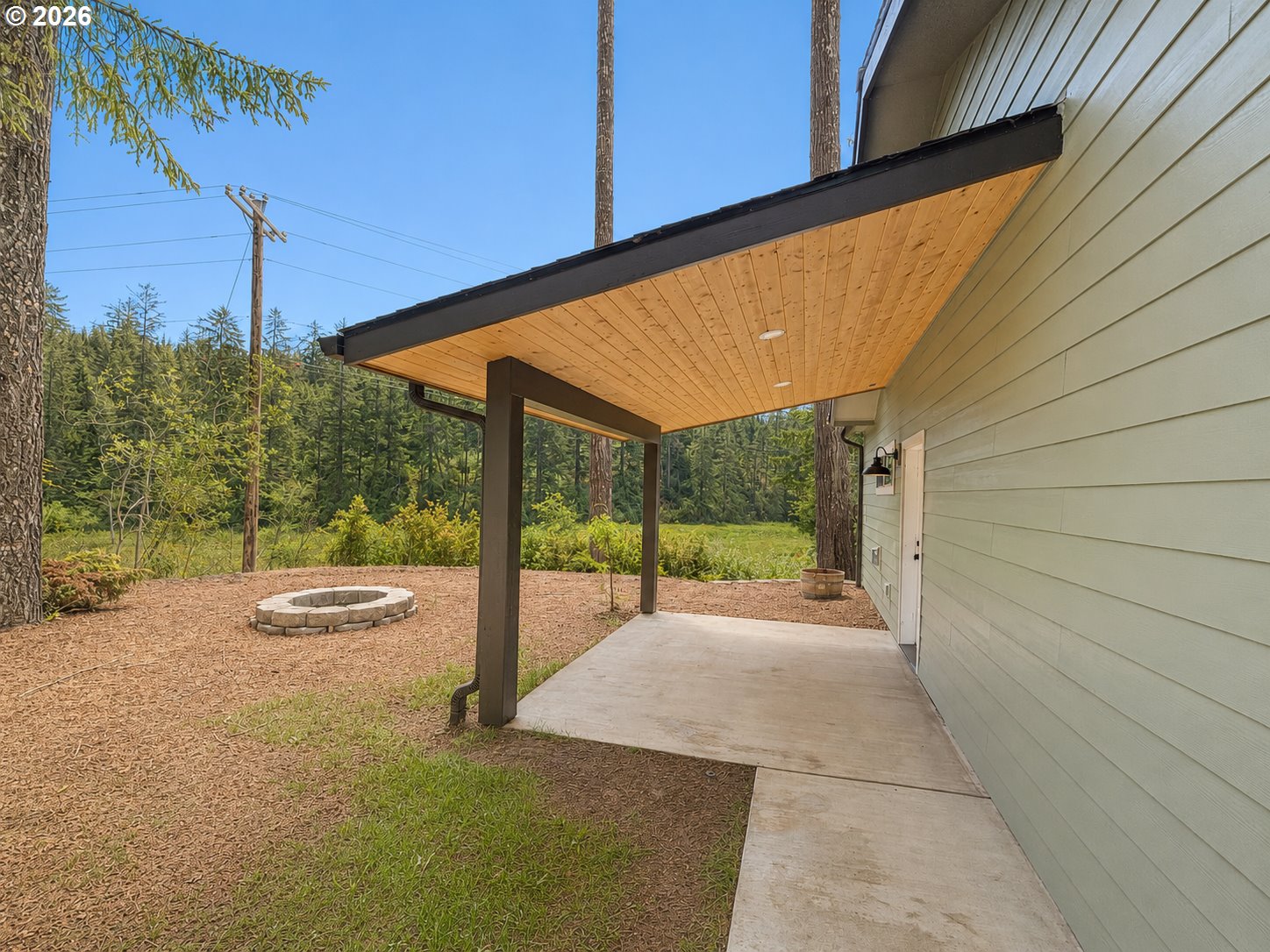 main property photo 42