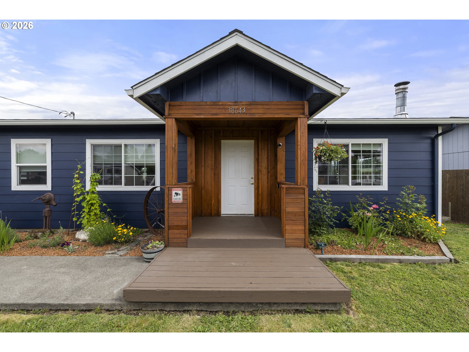 main property photo 7
