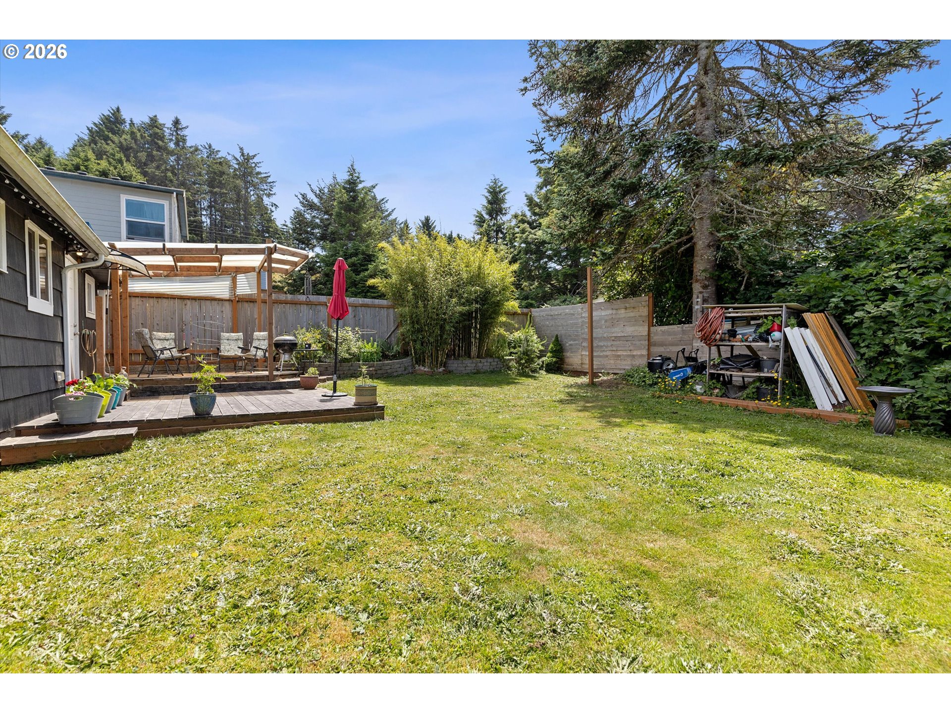 main property photo 20