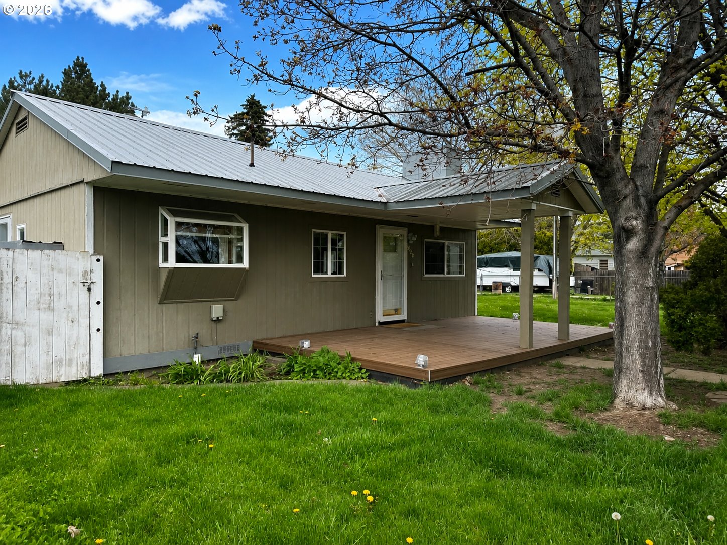 main property photo 30