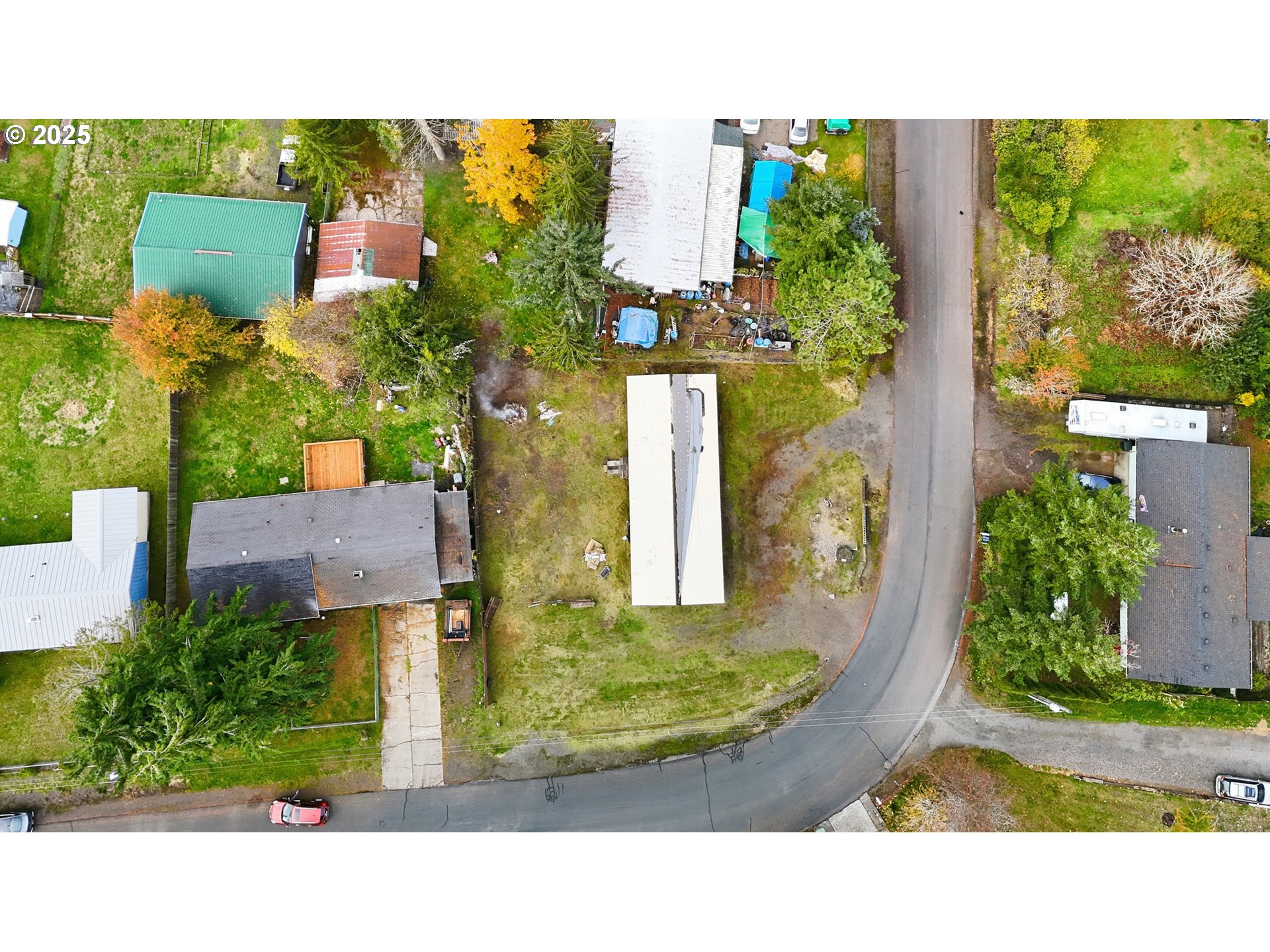 main property photo 17