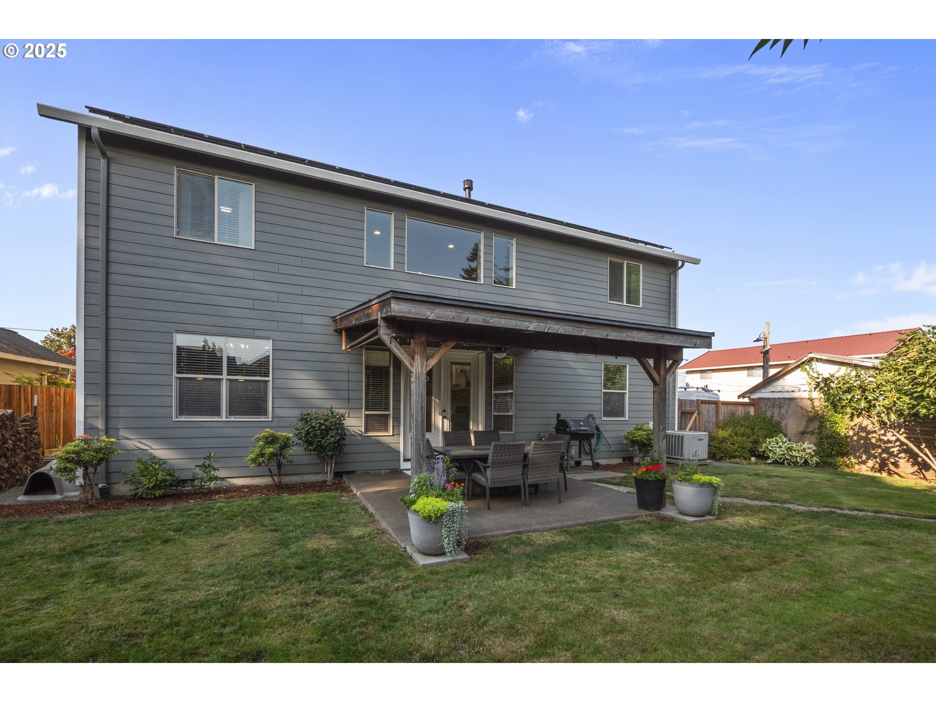 property viewer photo 31