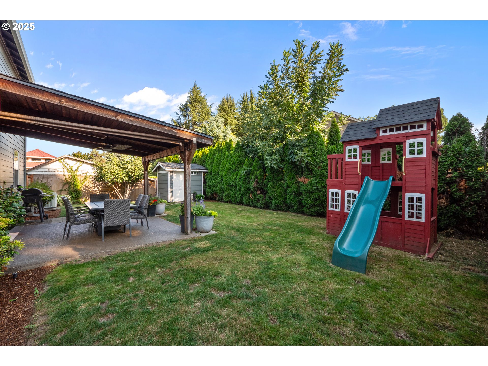 property viewer photo 32