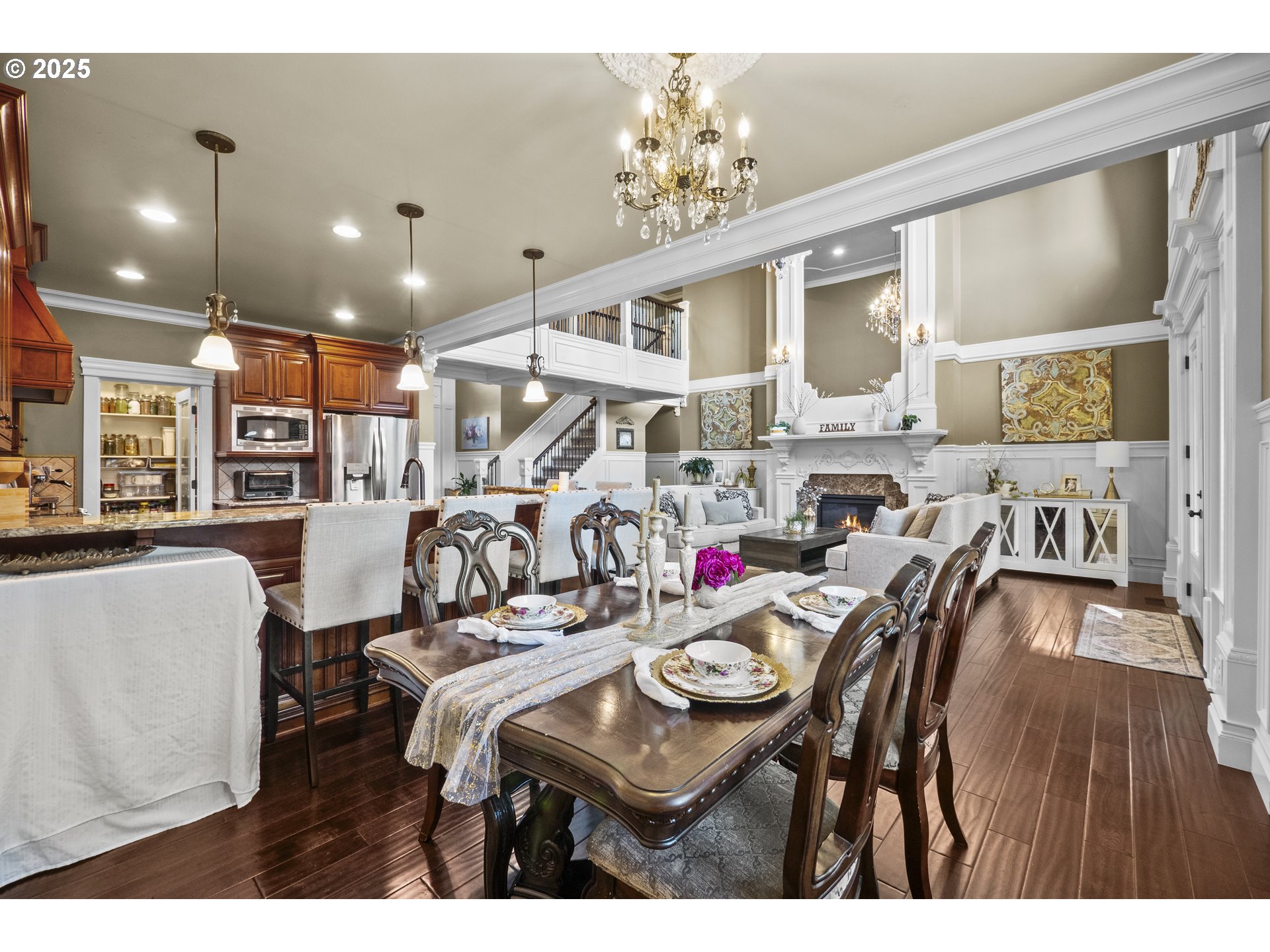 property viewer photo 6