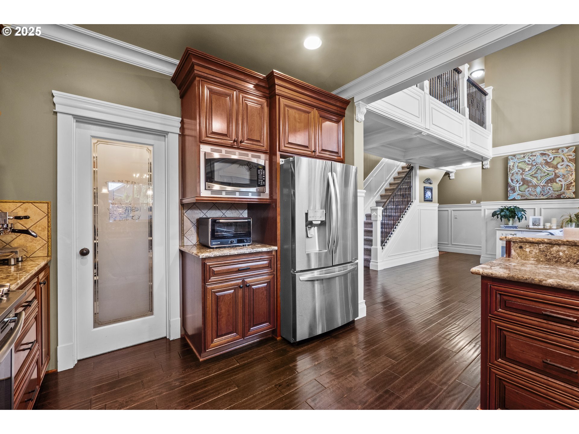 property viewer photo 9