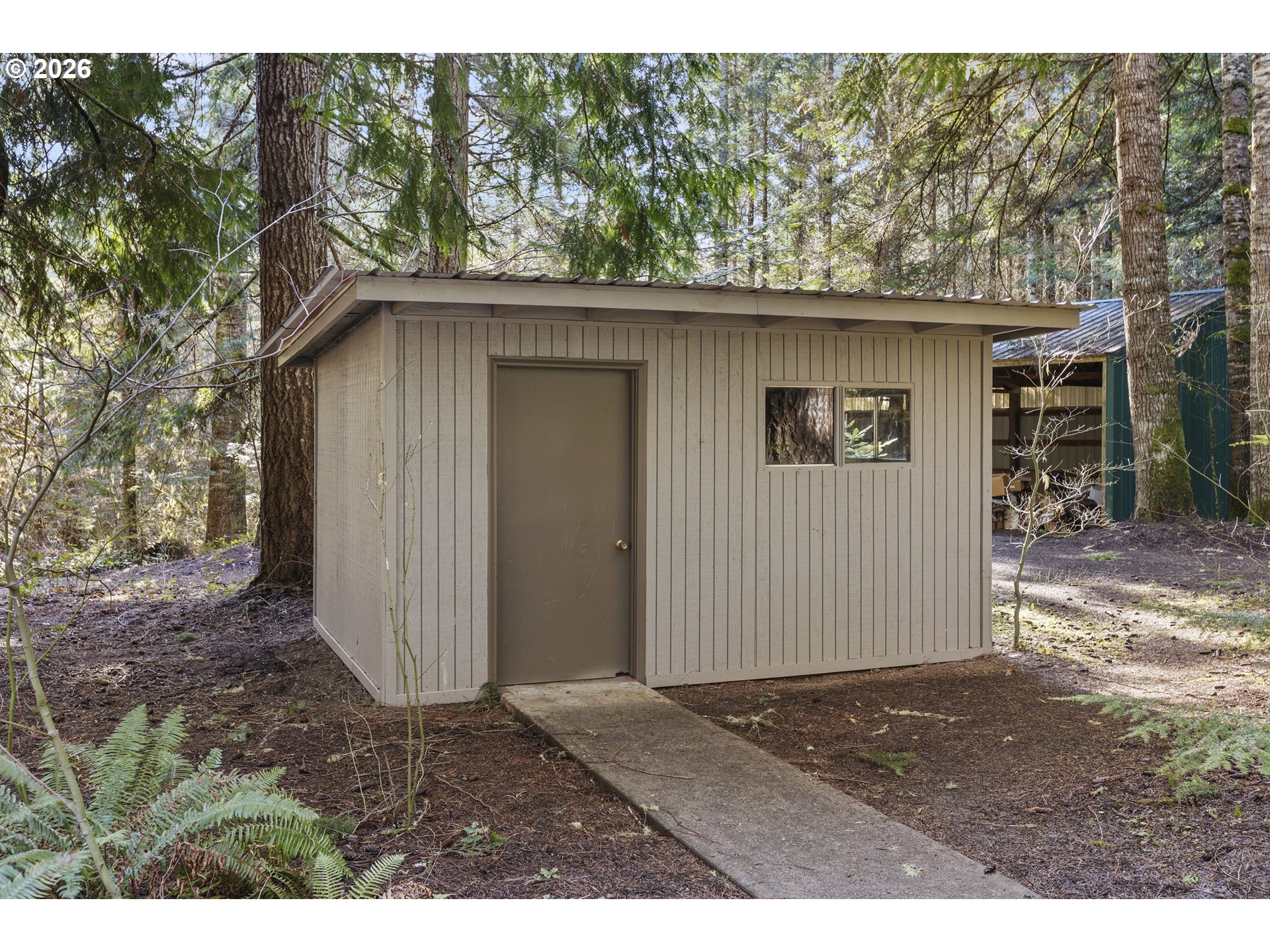 main property photo 44
