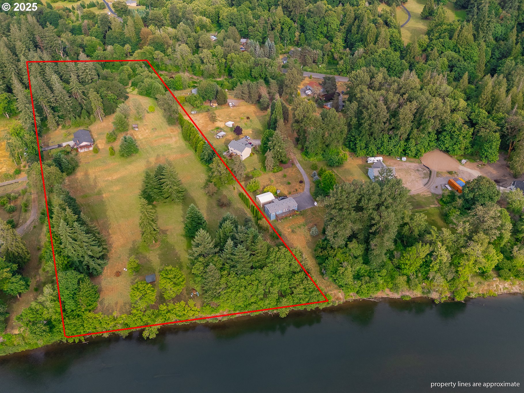 main property photo 45