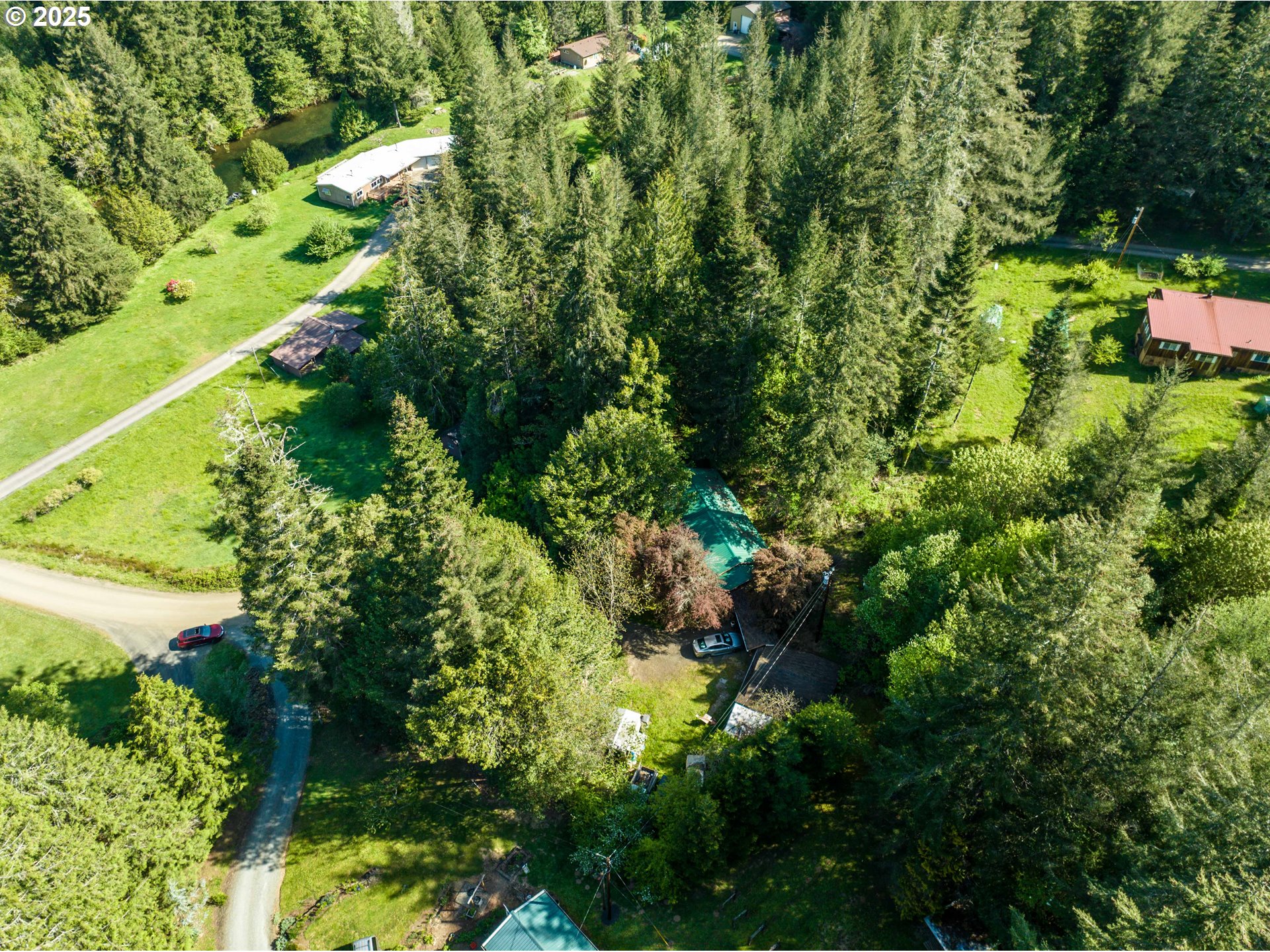 main property photo 11