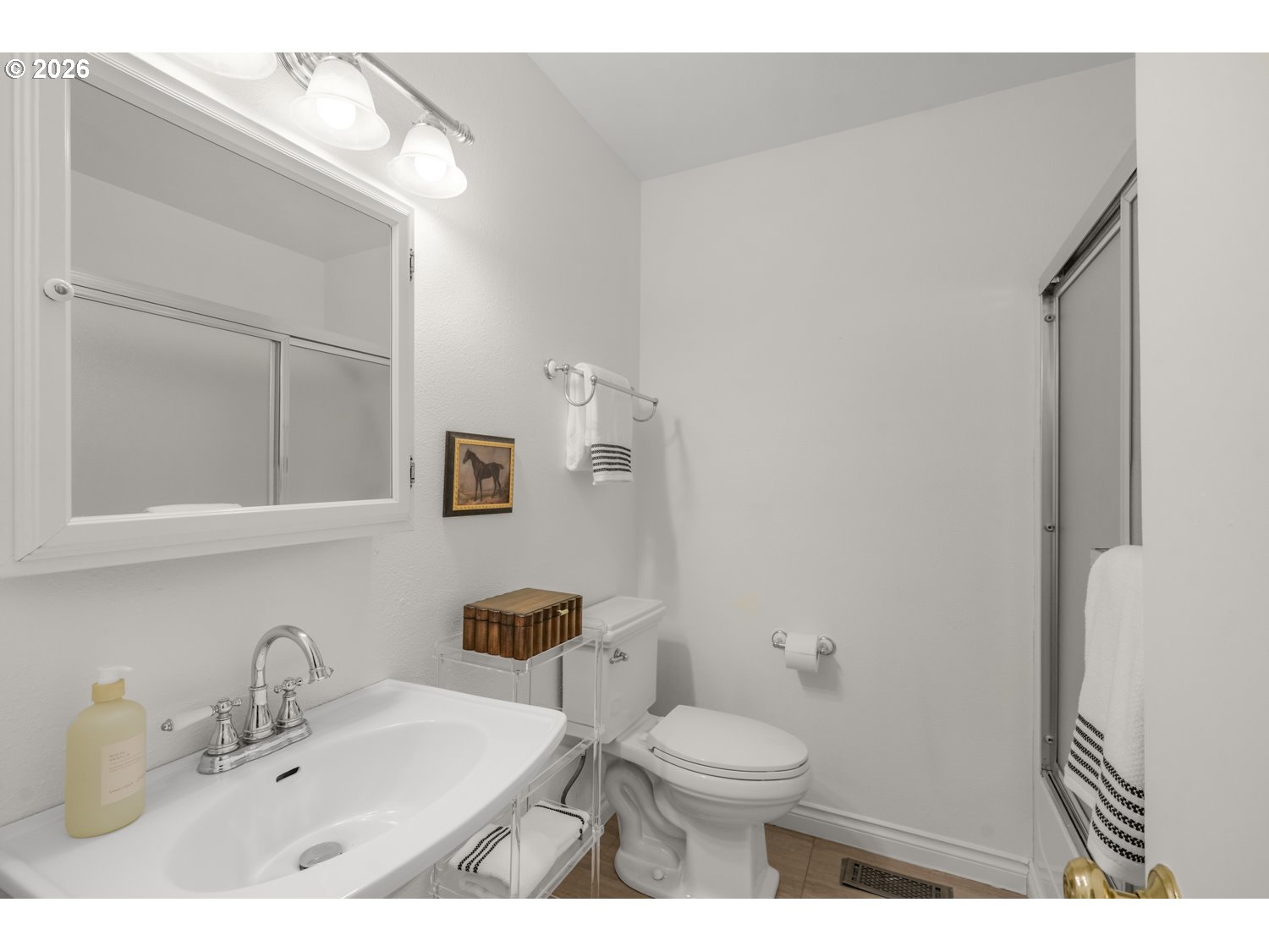 property viewer photo 20