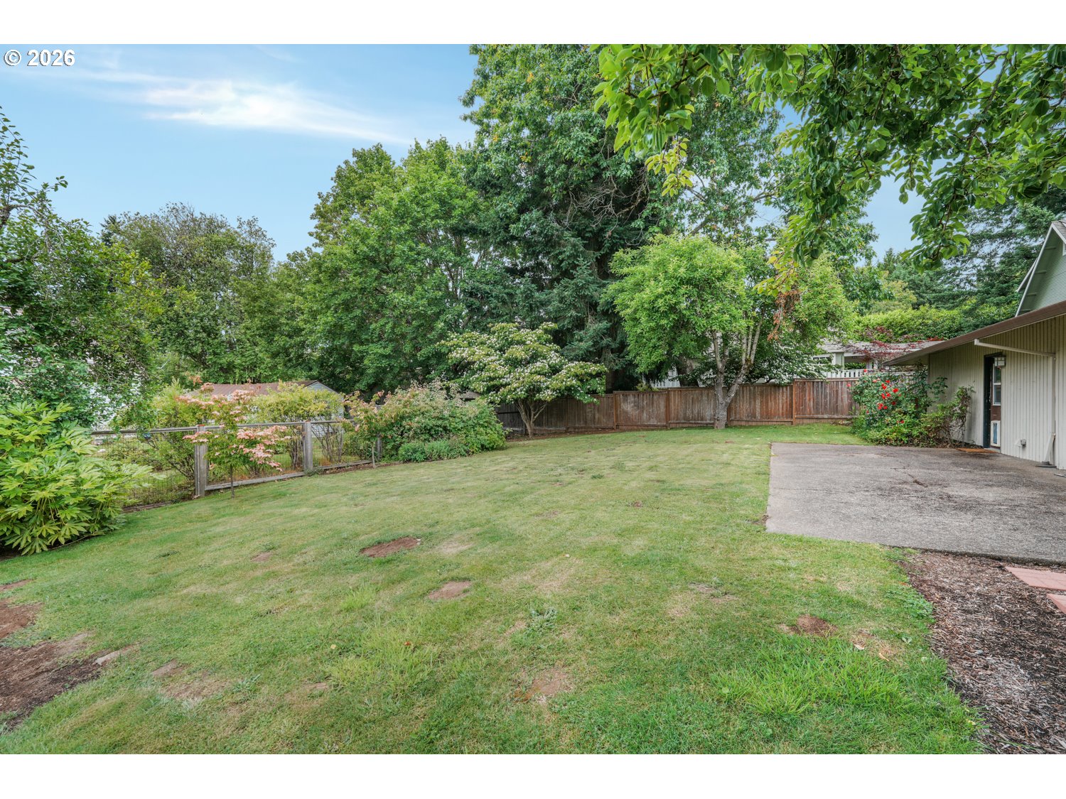 property viewer photo 31