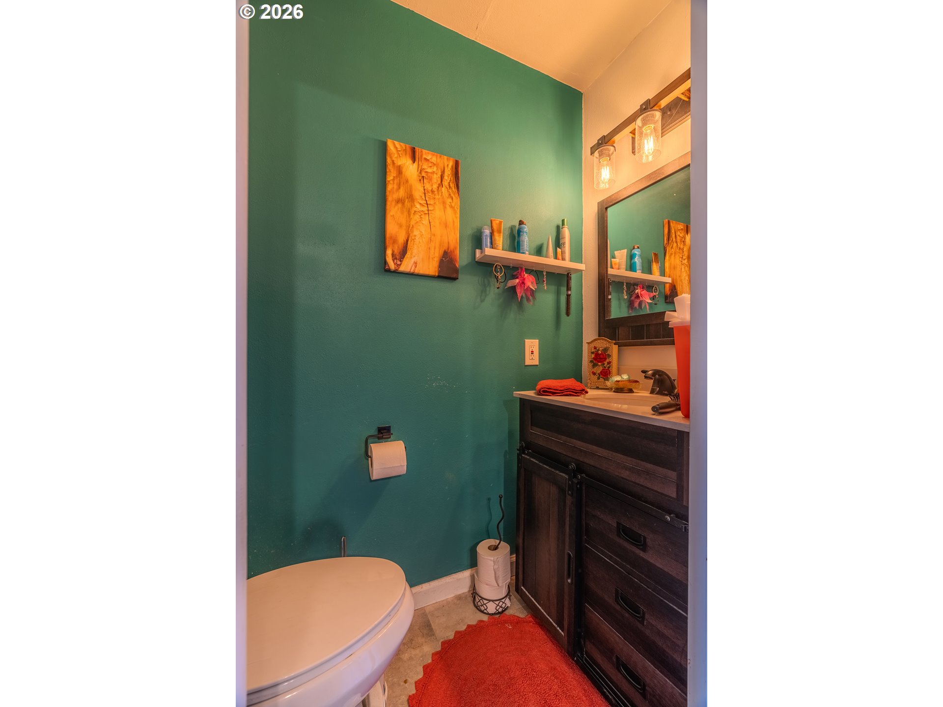 main property photo 22