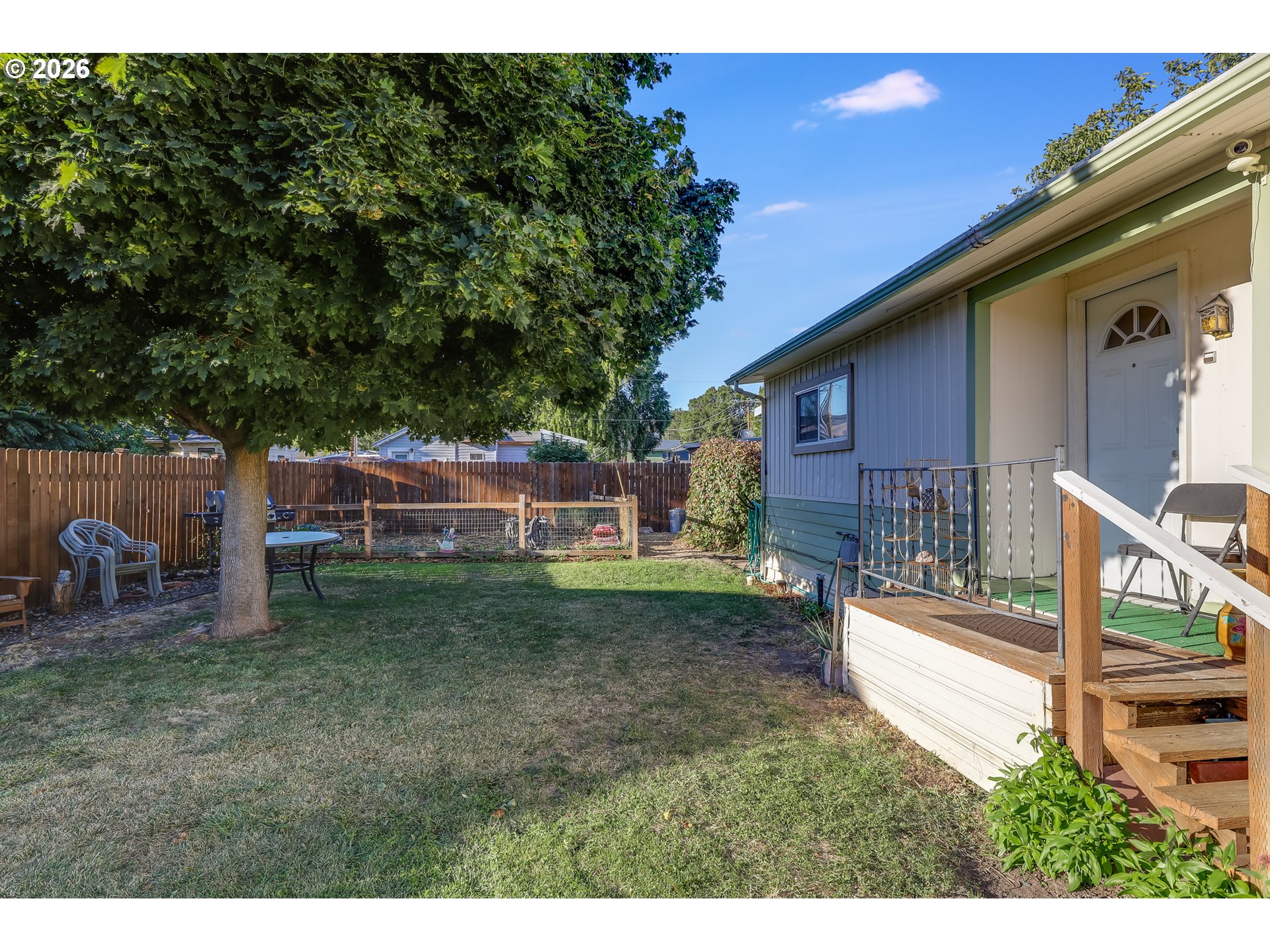 main property photo 25