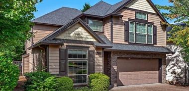 image of property with 4 Bed | 2 Bath | 2,761 Sqft