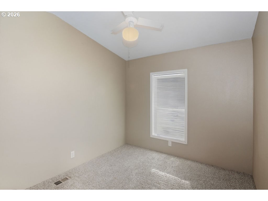 property viewer photo 22