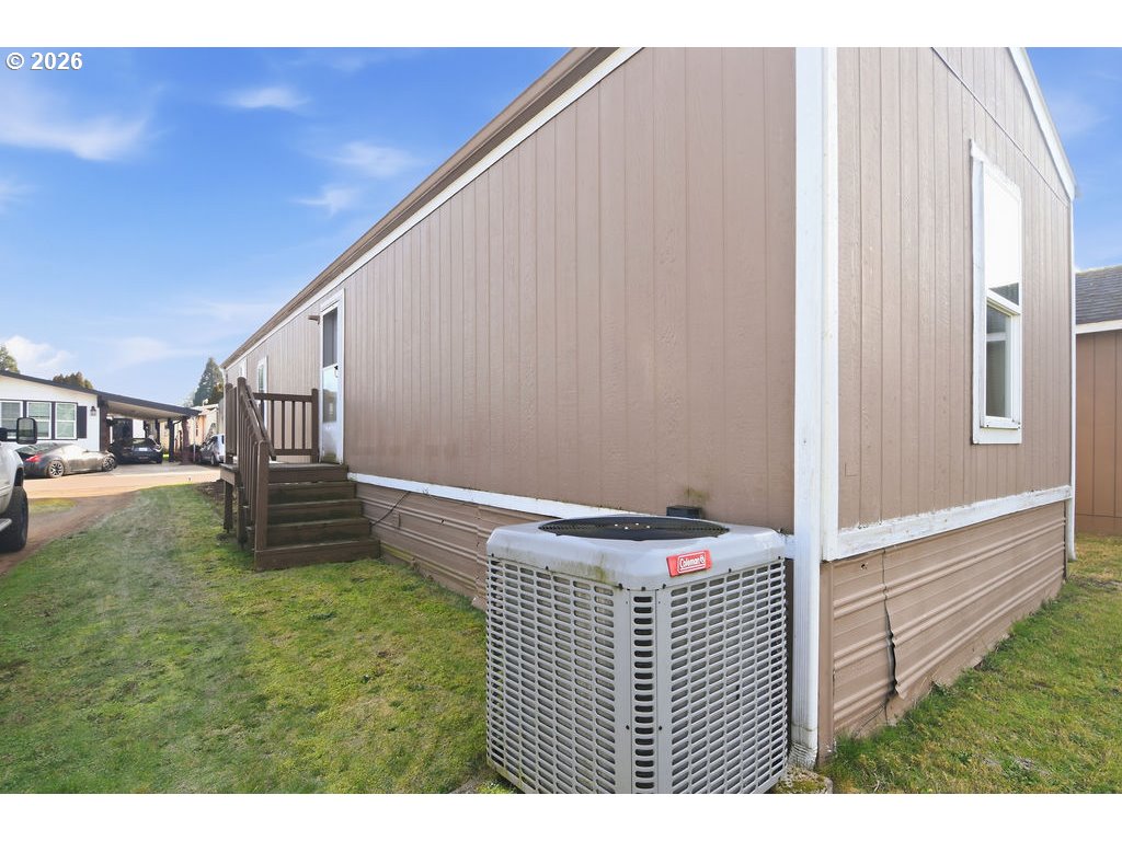 property viewer photo 23