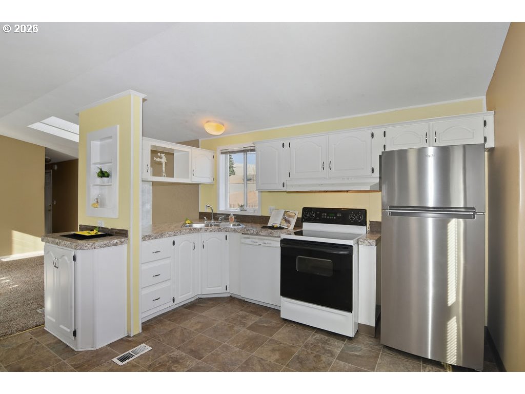 property viewer photo 3