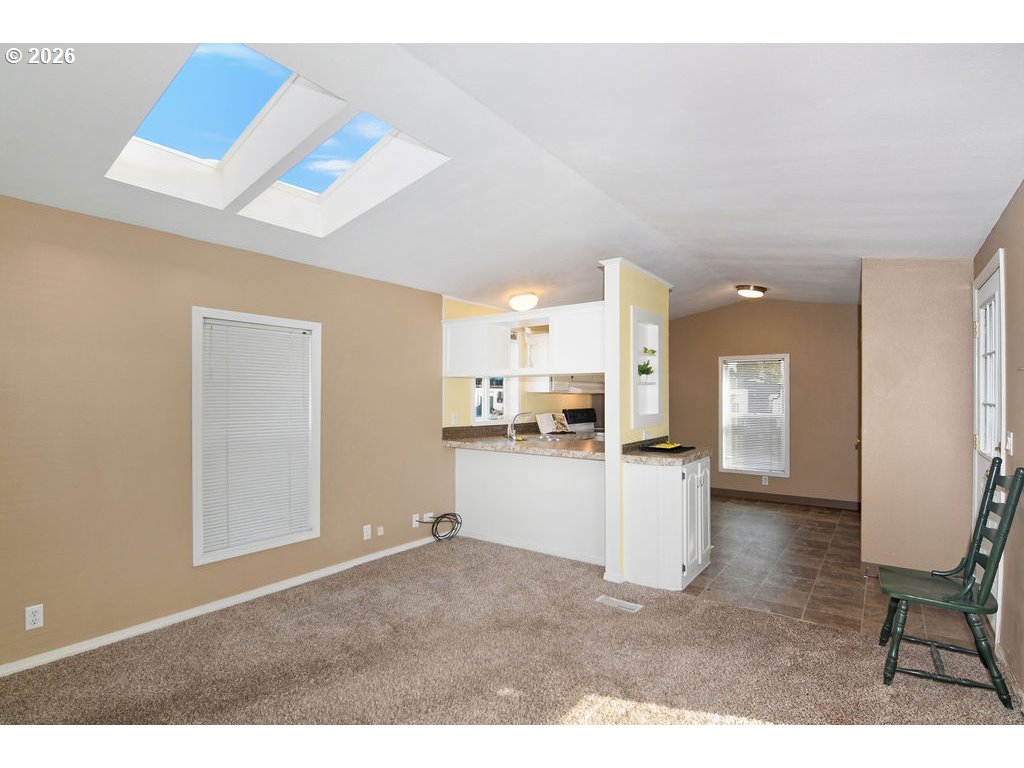 property viewer photo 7