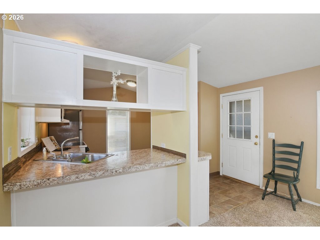 property viewer photo 8