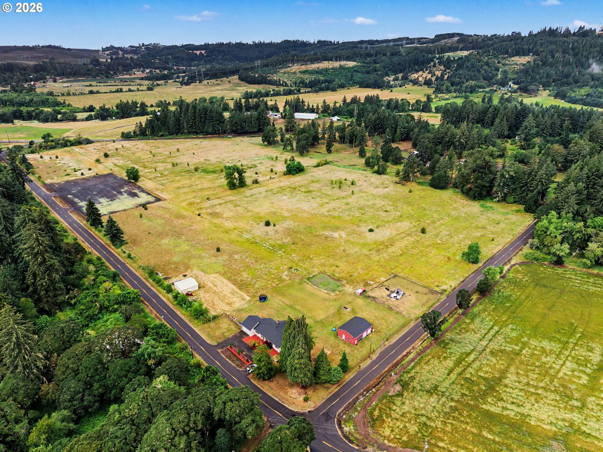main property photo 41