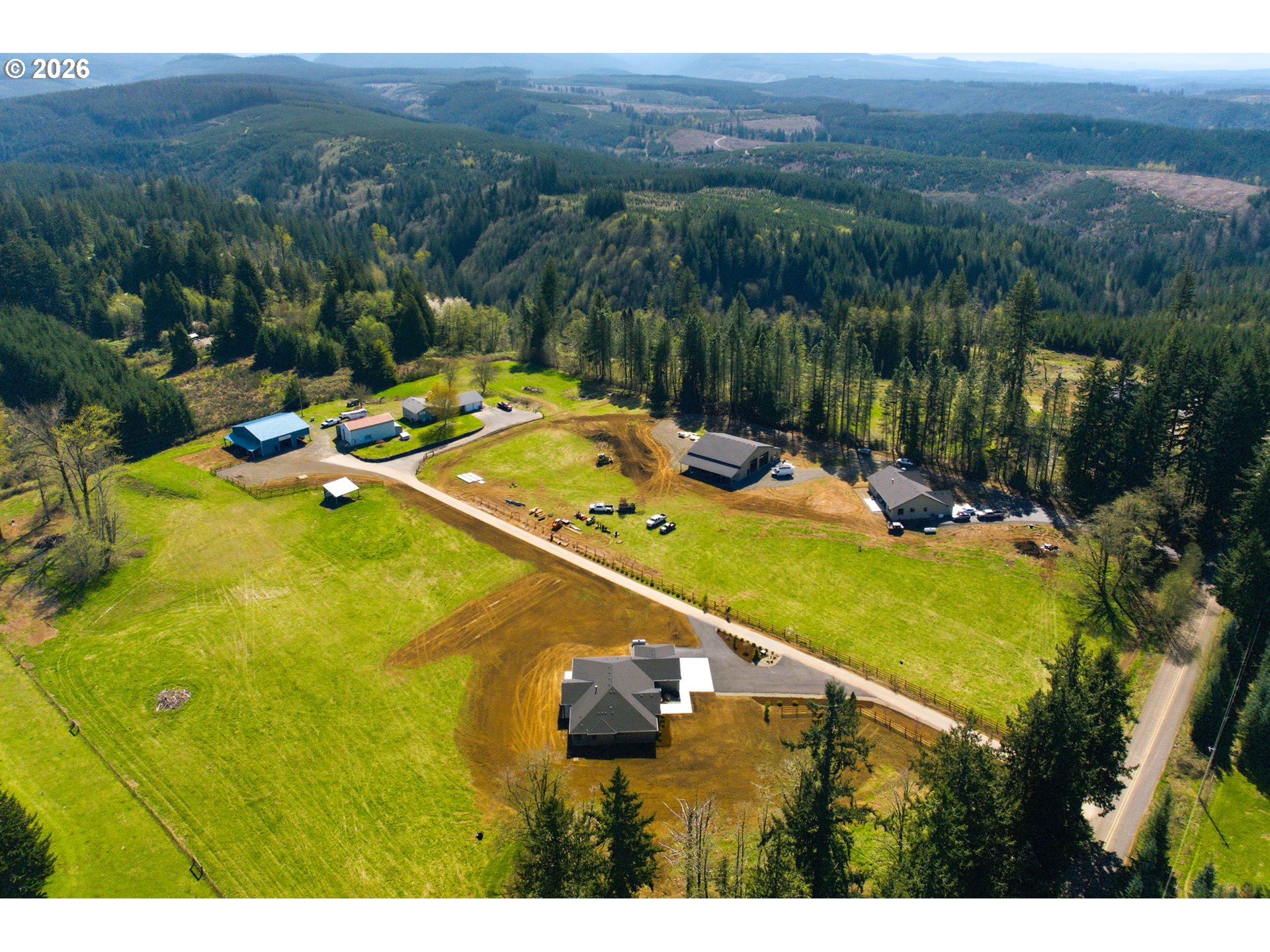 main property photo 7
