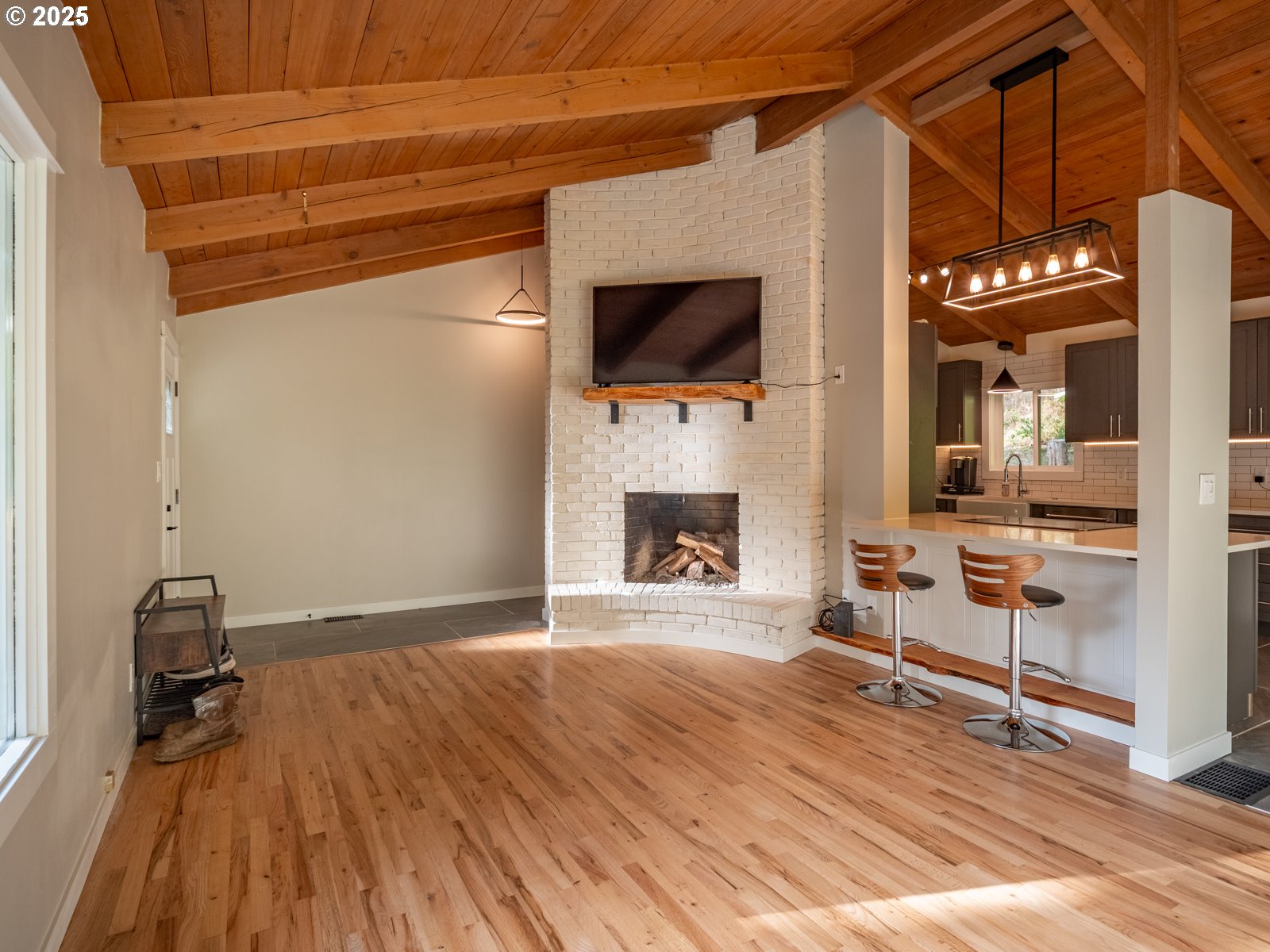 property viewer photo 10