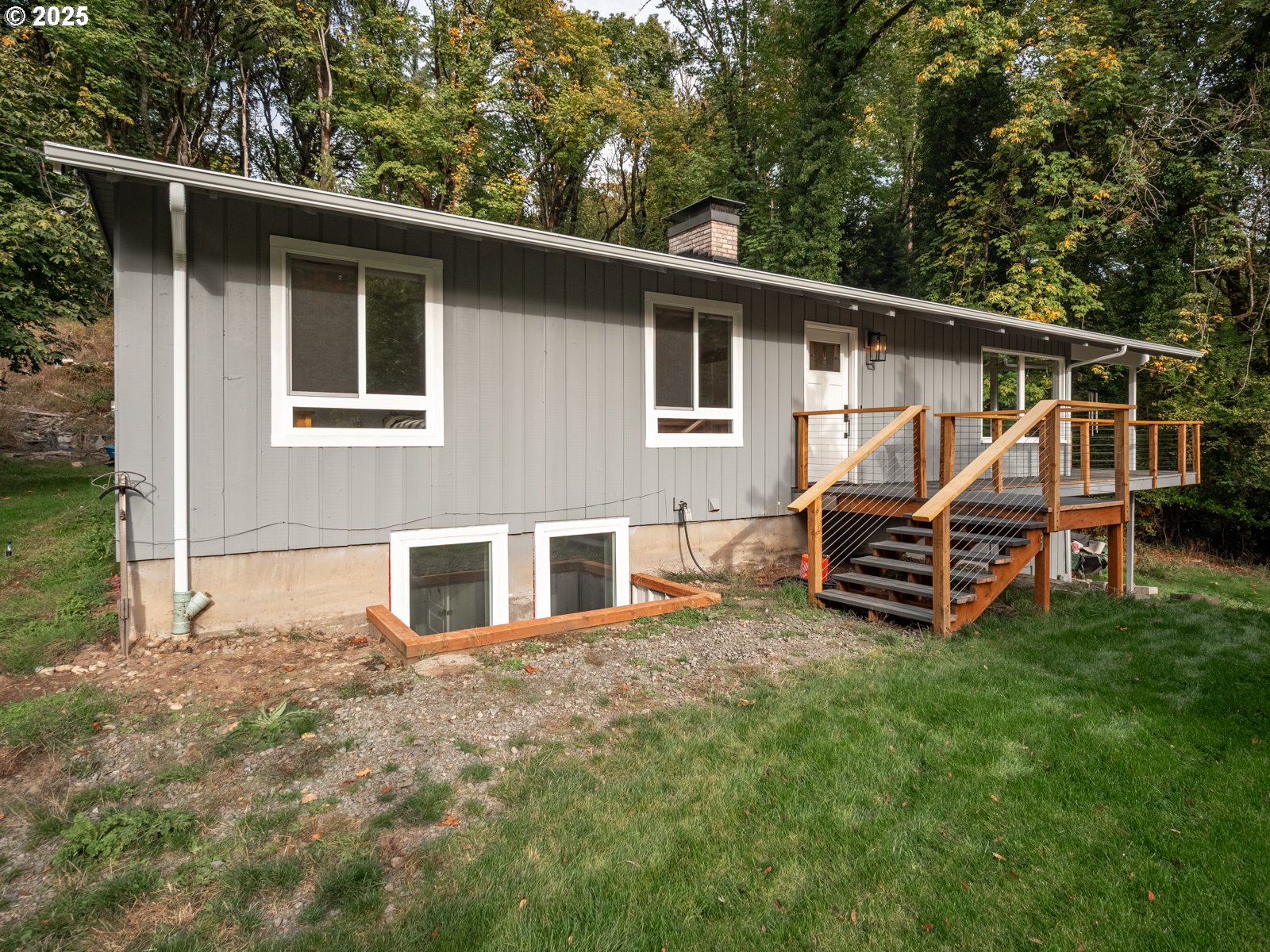 property viewer photo 3