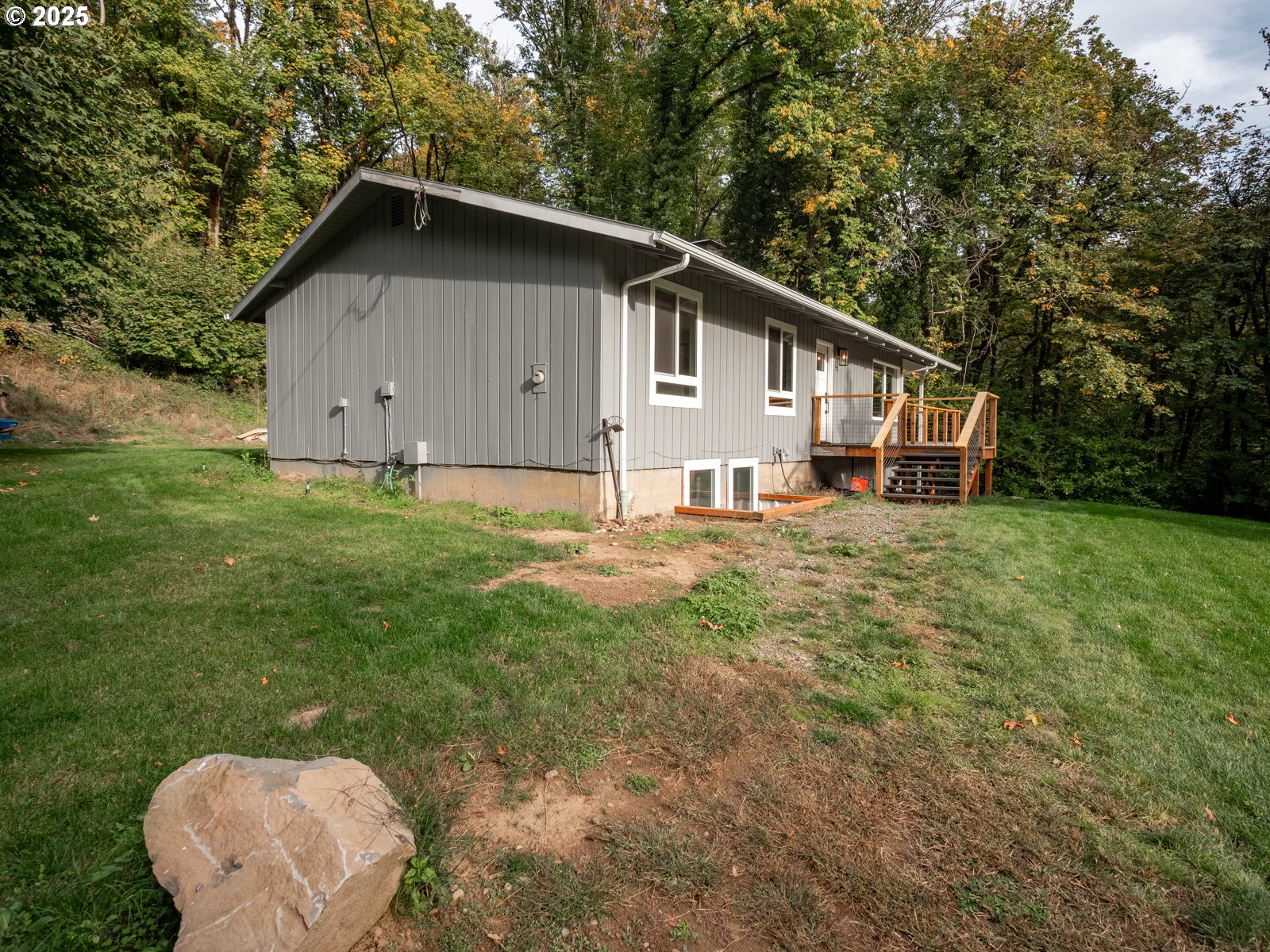 property viewer photo 4