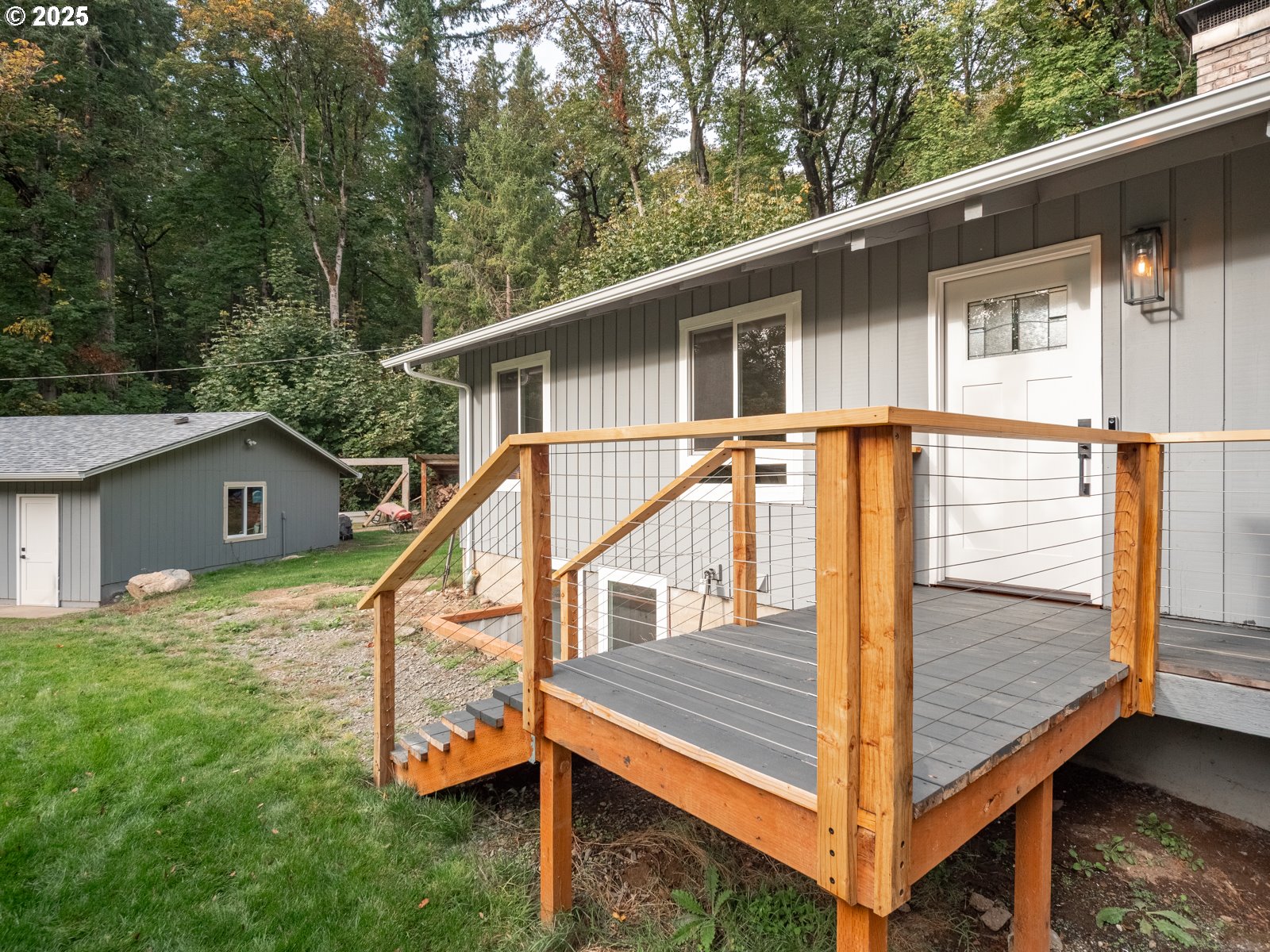property viewer photo 5