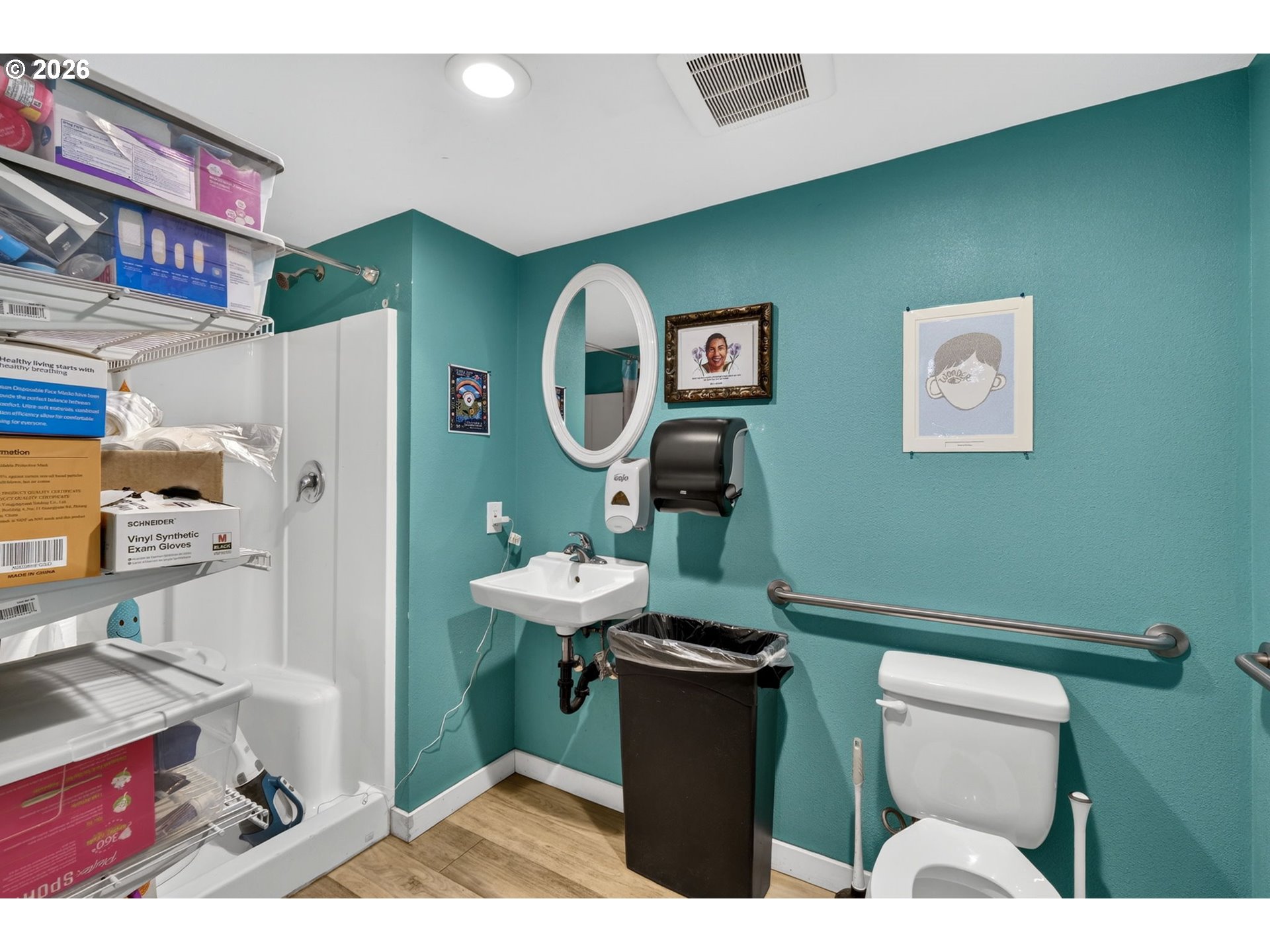 main property photo 14