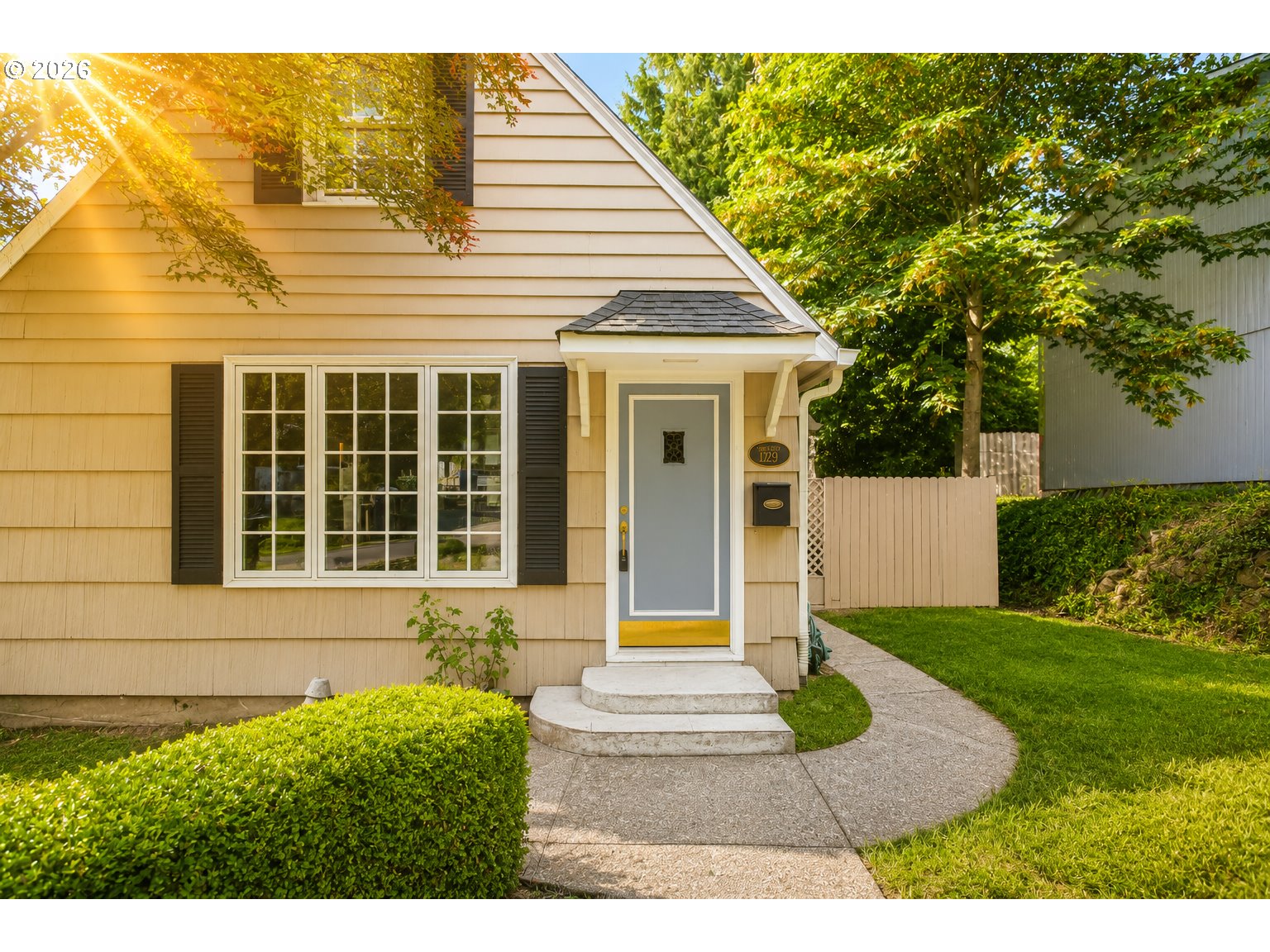 main property photo 2