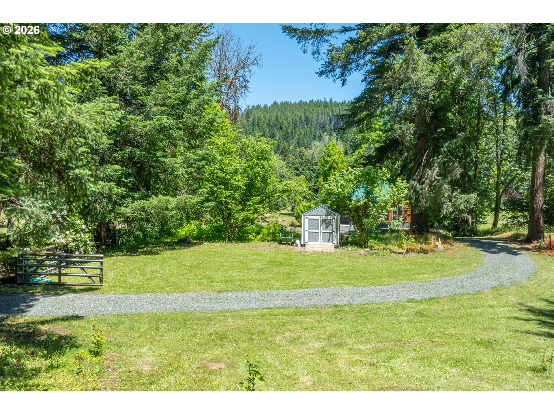 main property photo 44