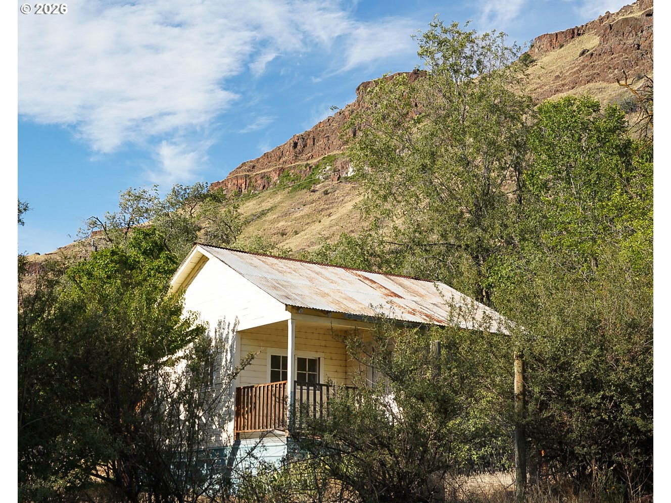 main property photo 33