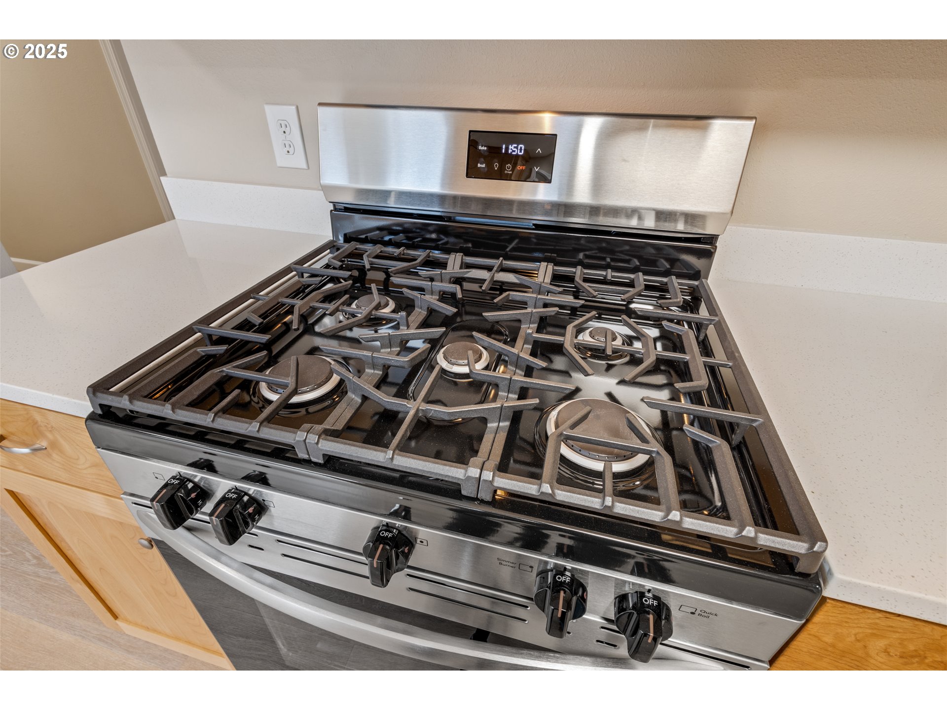 property viewer photo 13