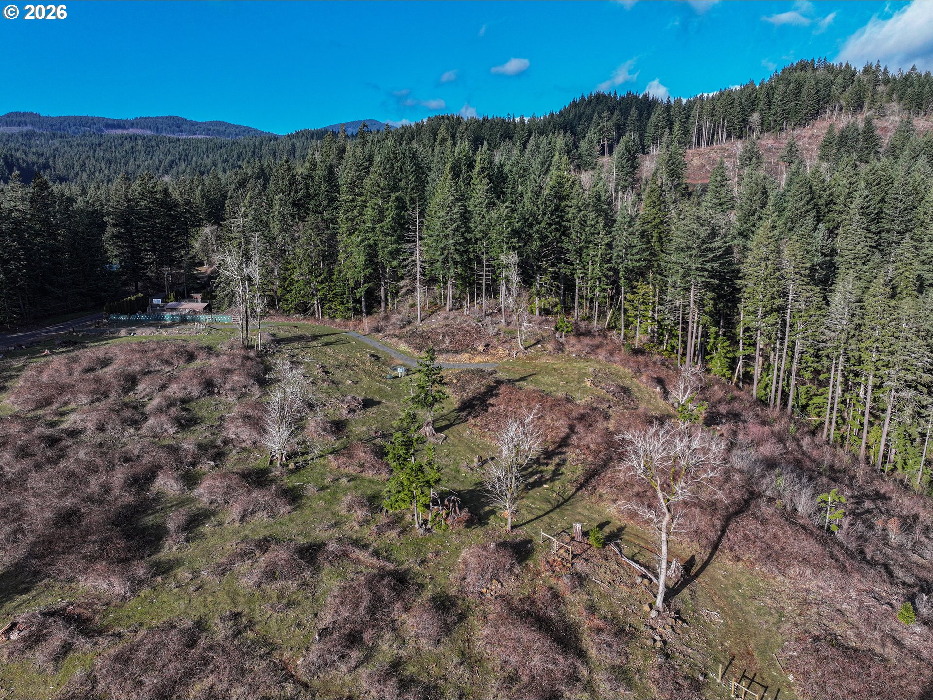 main property photo 24