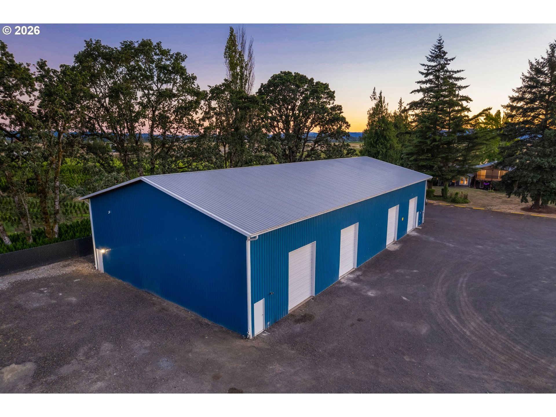 main property photo 5