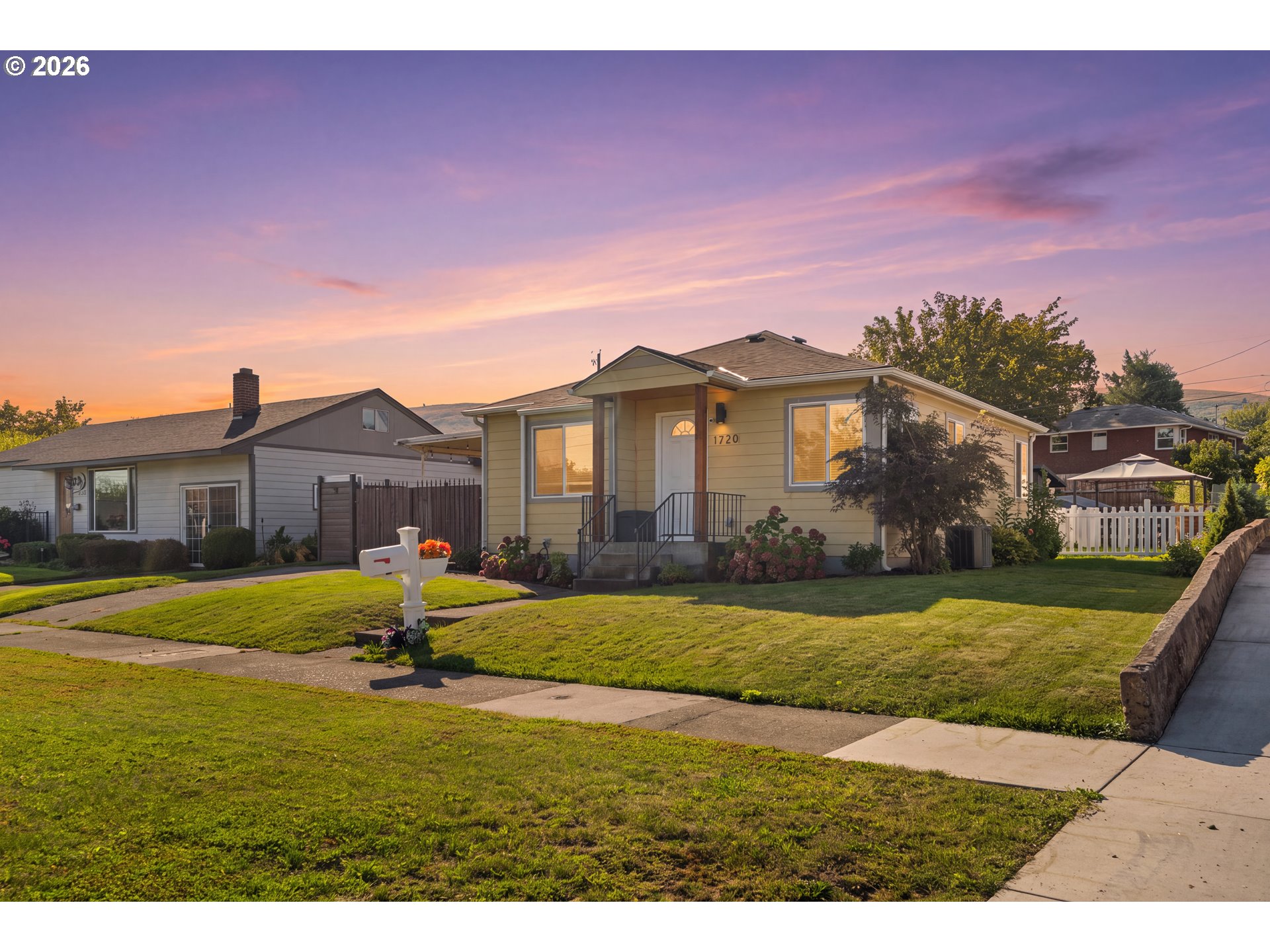 main property photo 20