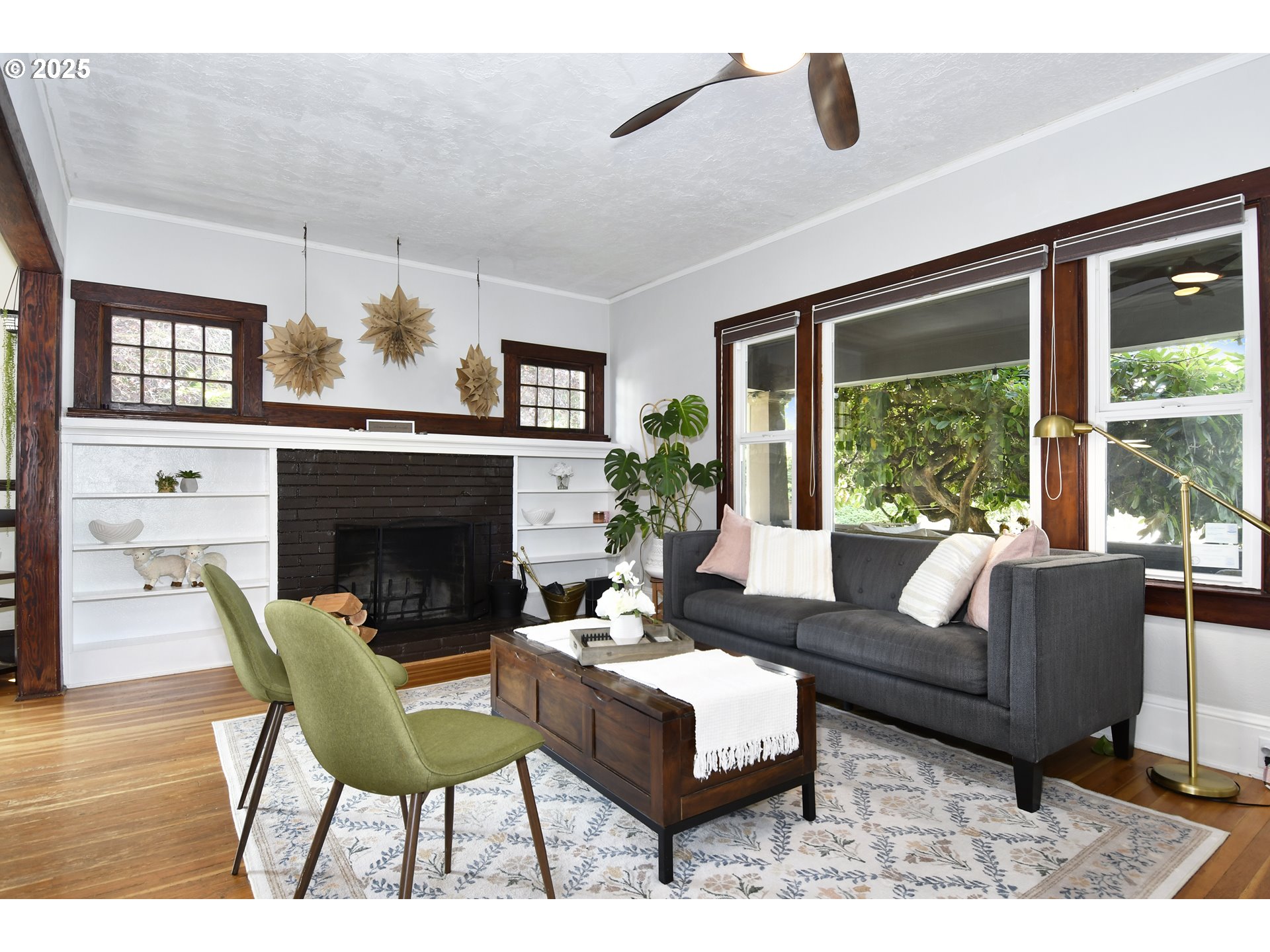 property viewer photo 6