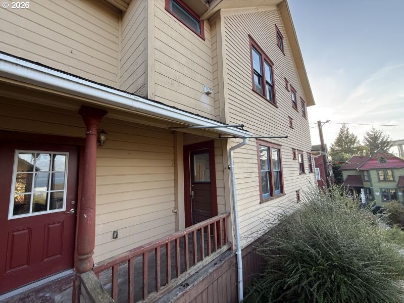 main property photo 14