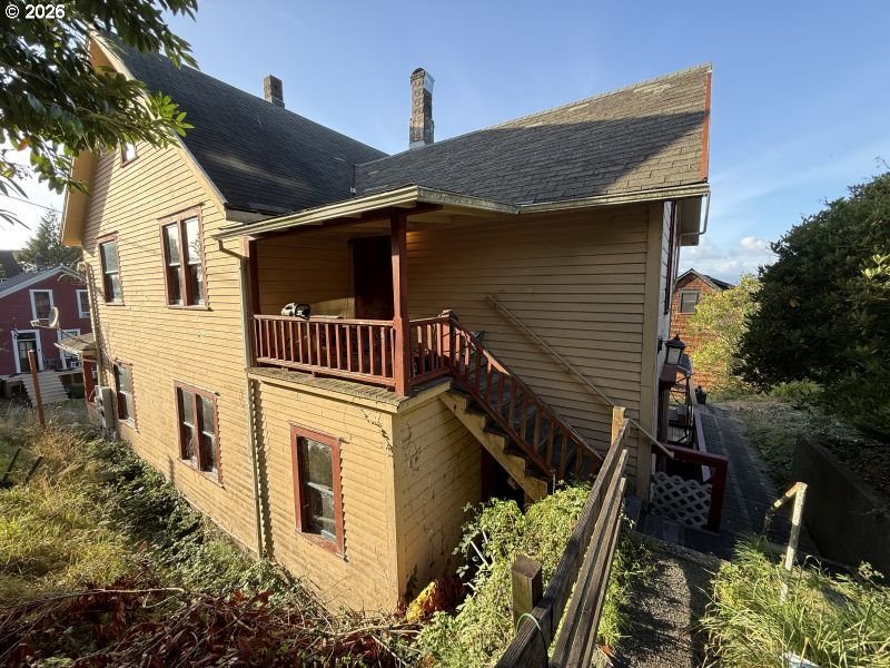 main property photo 9