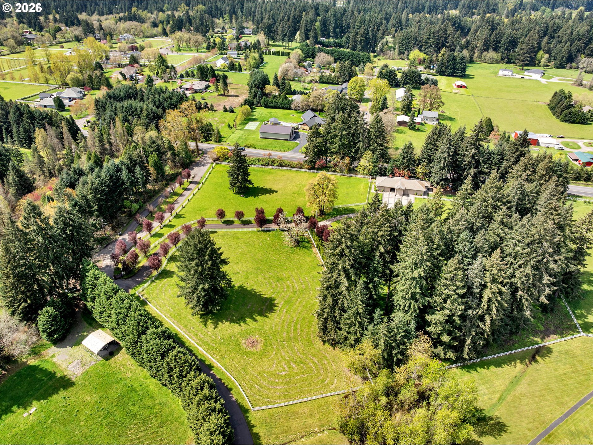 main property photo 2