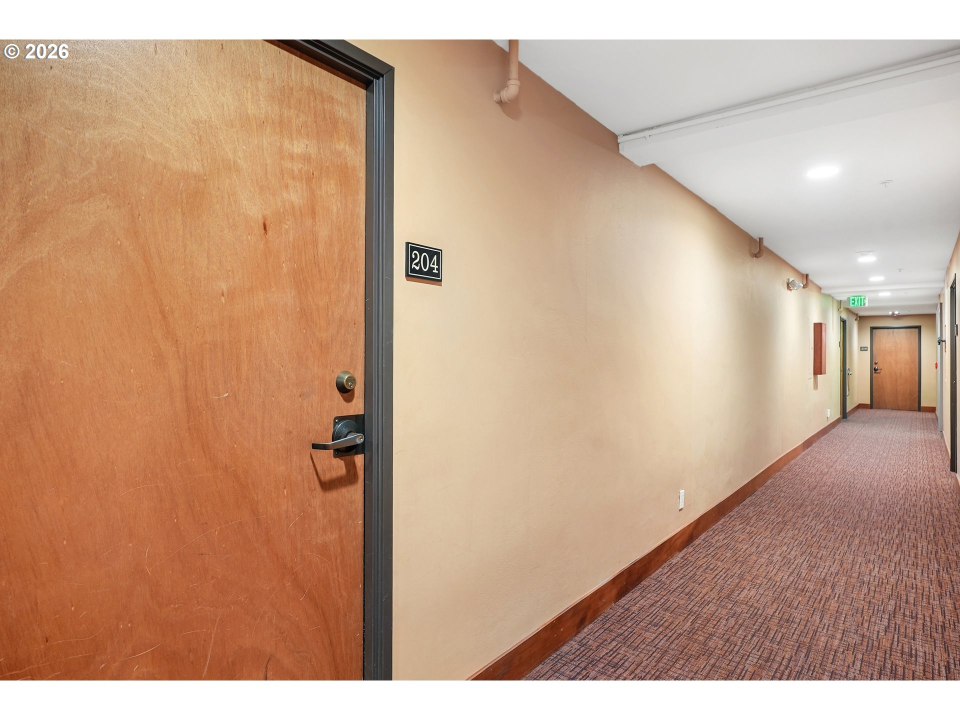 main property photo 5