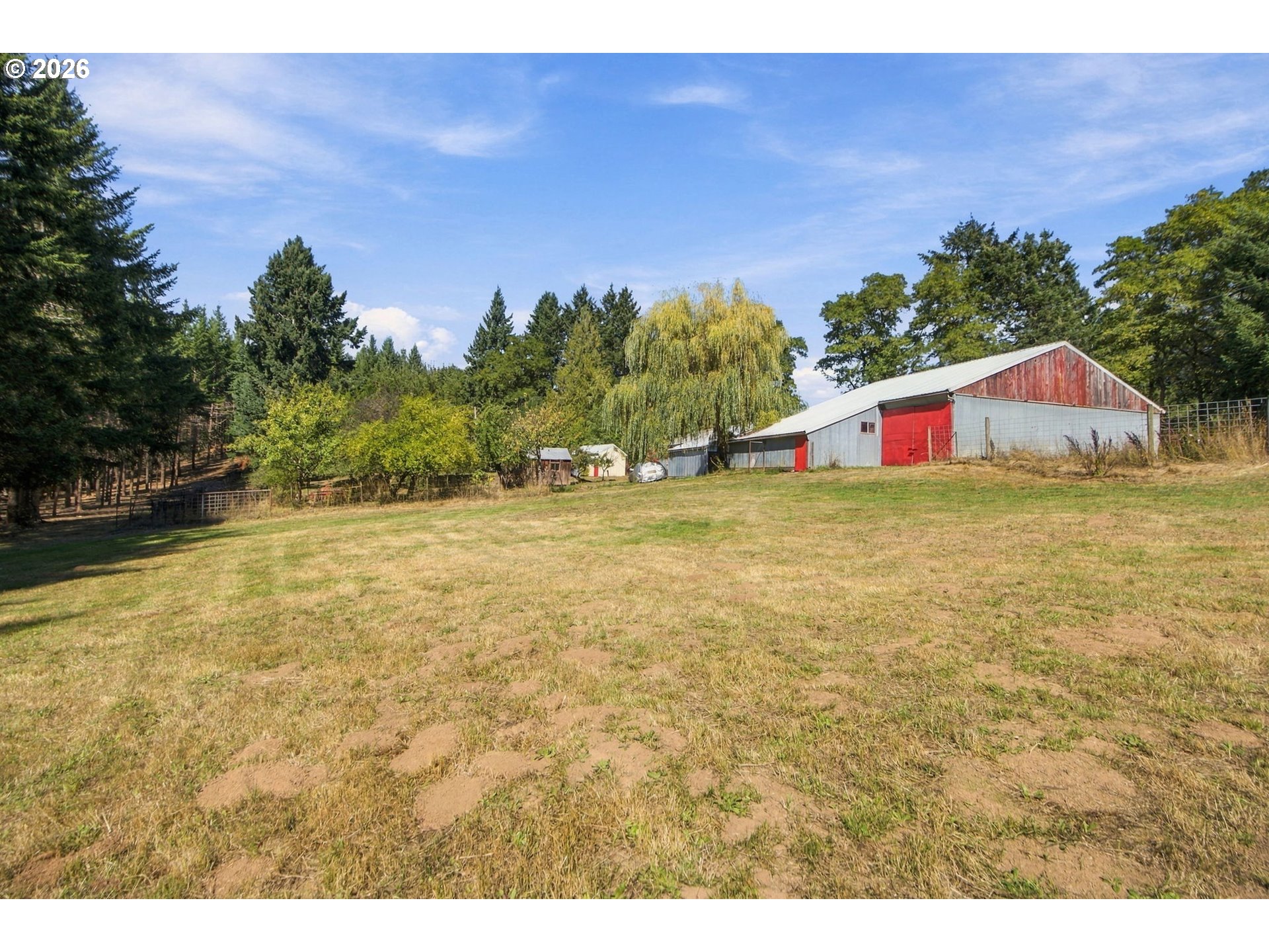 main property photo 30