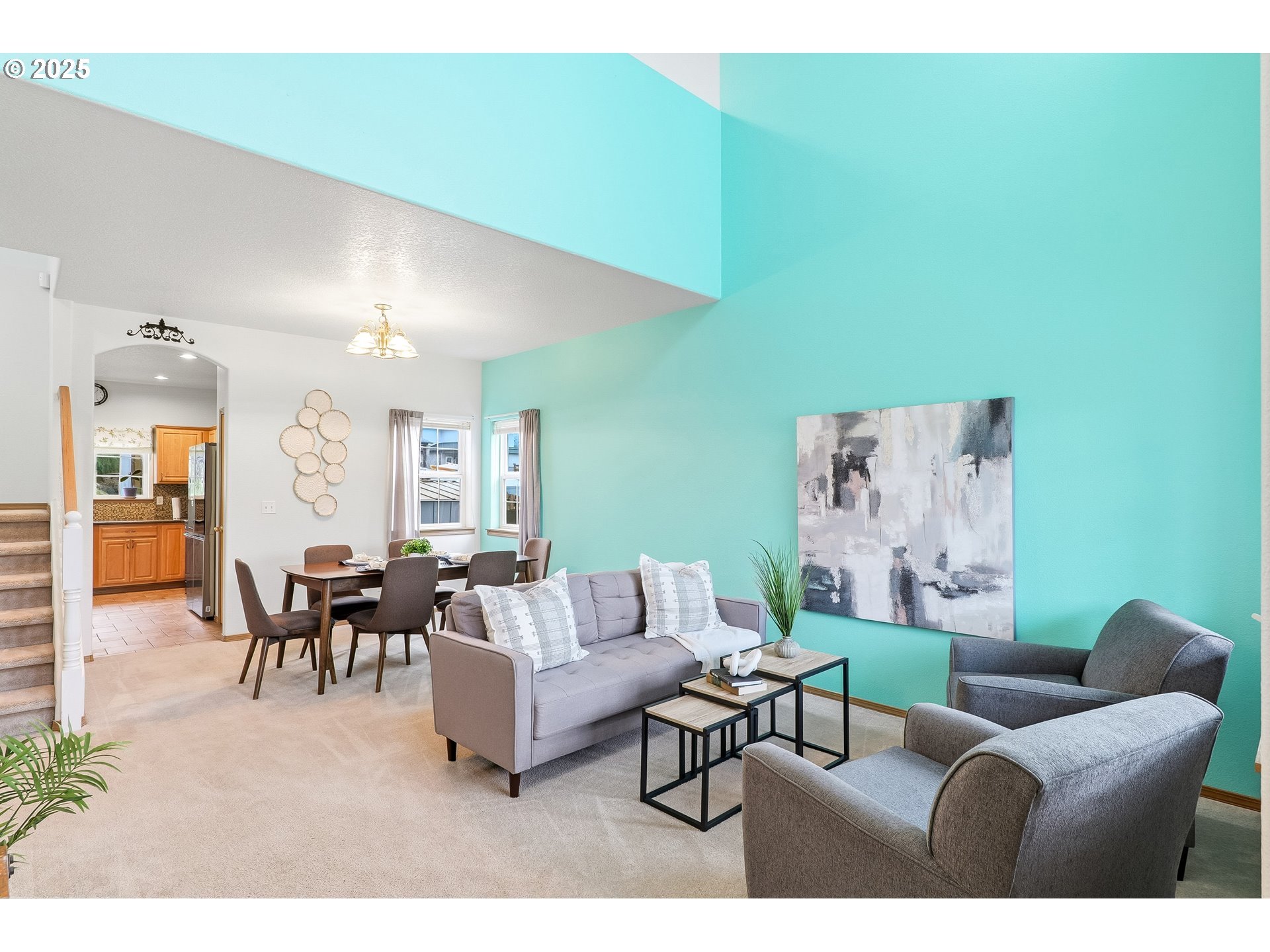 property viewer photo 2