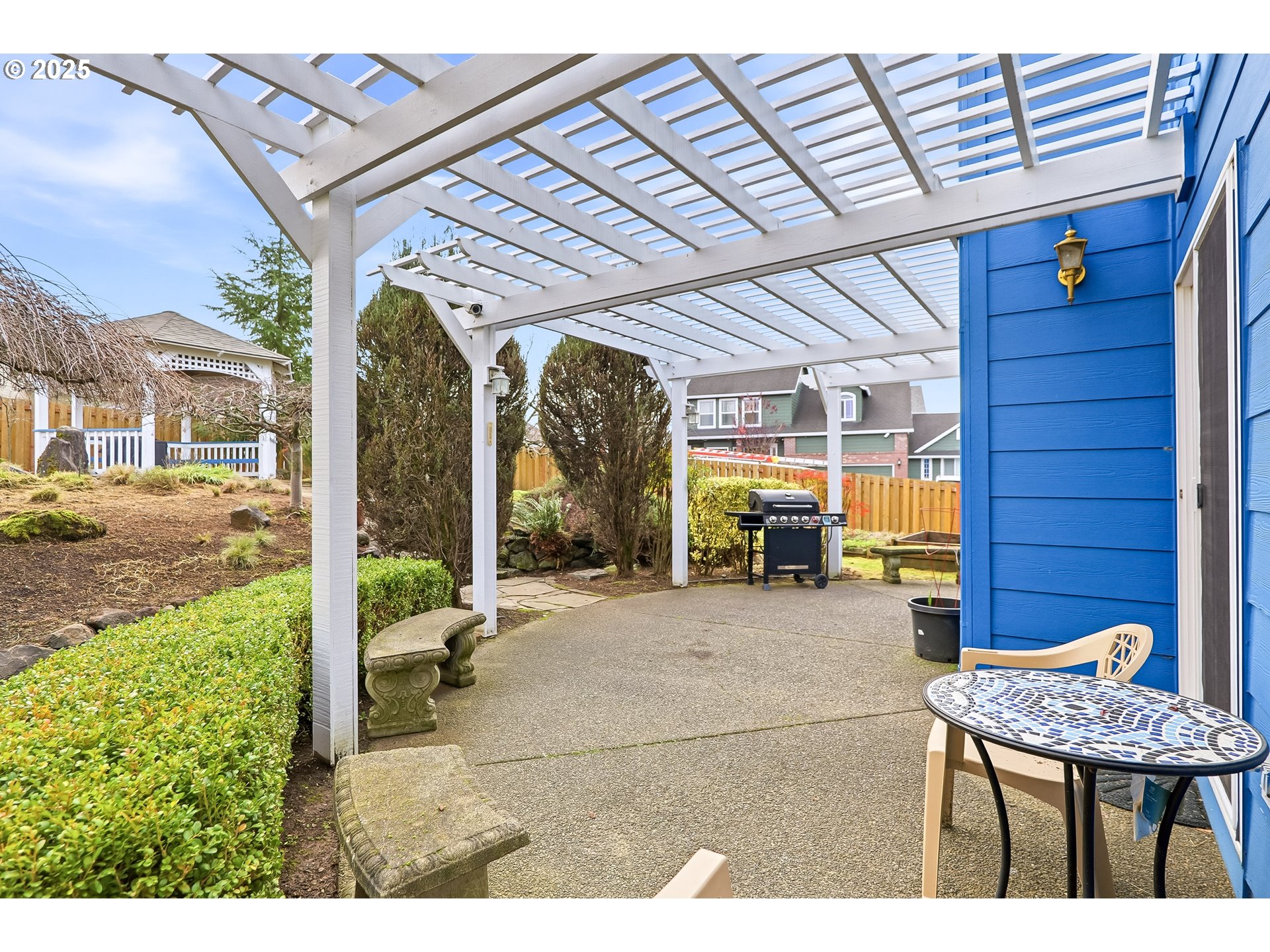 property viewer photo 20