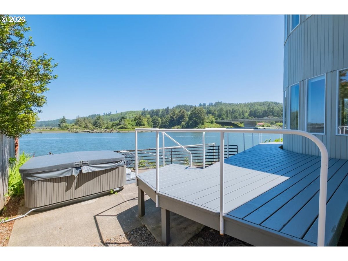 main property photo 34