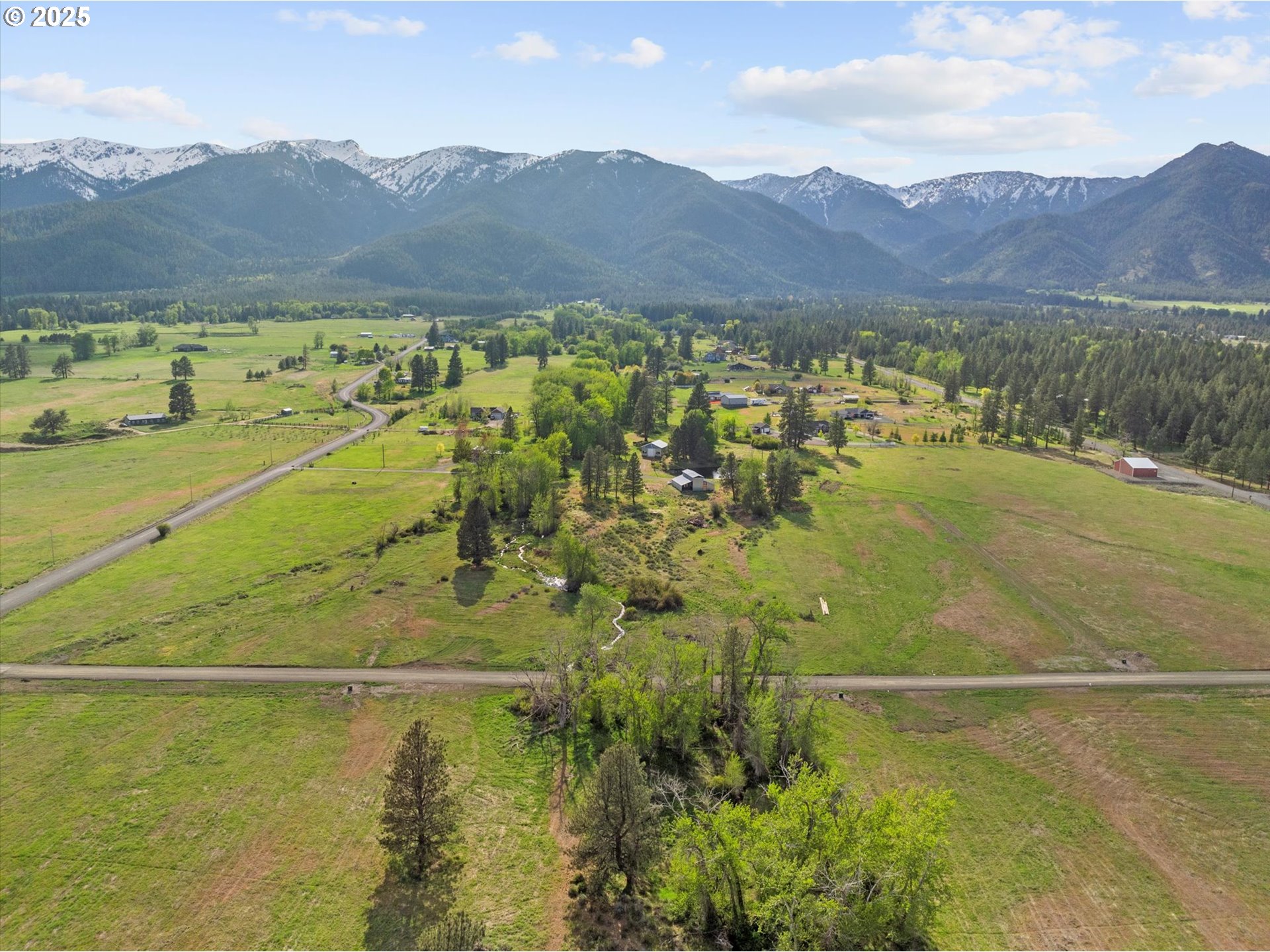 main property photo 8