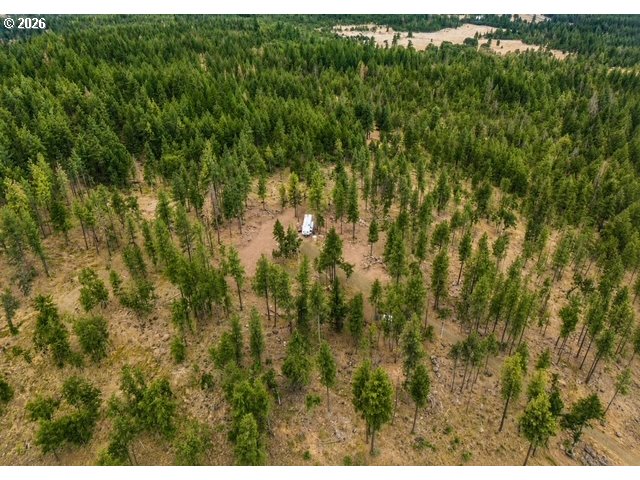 main property photo 10