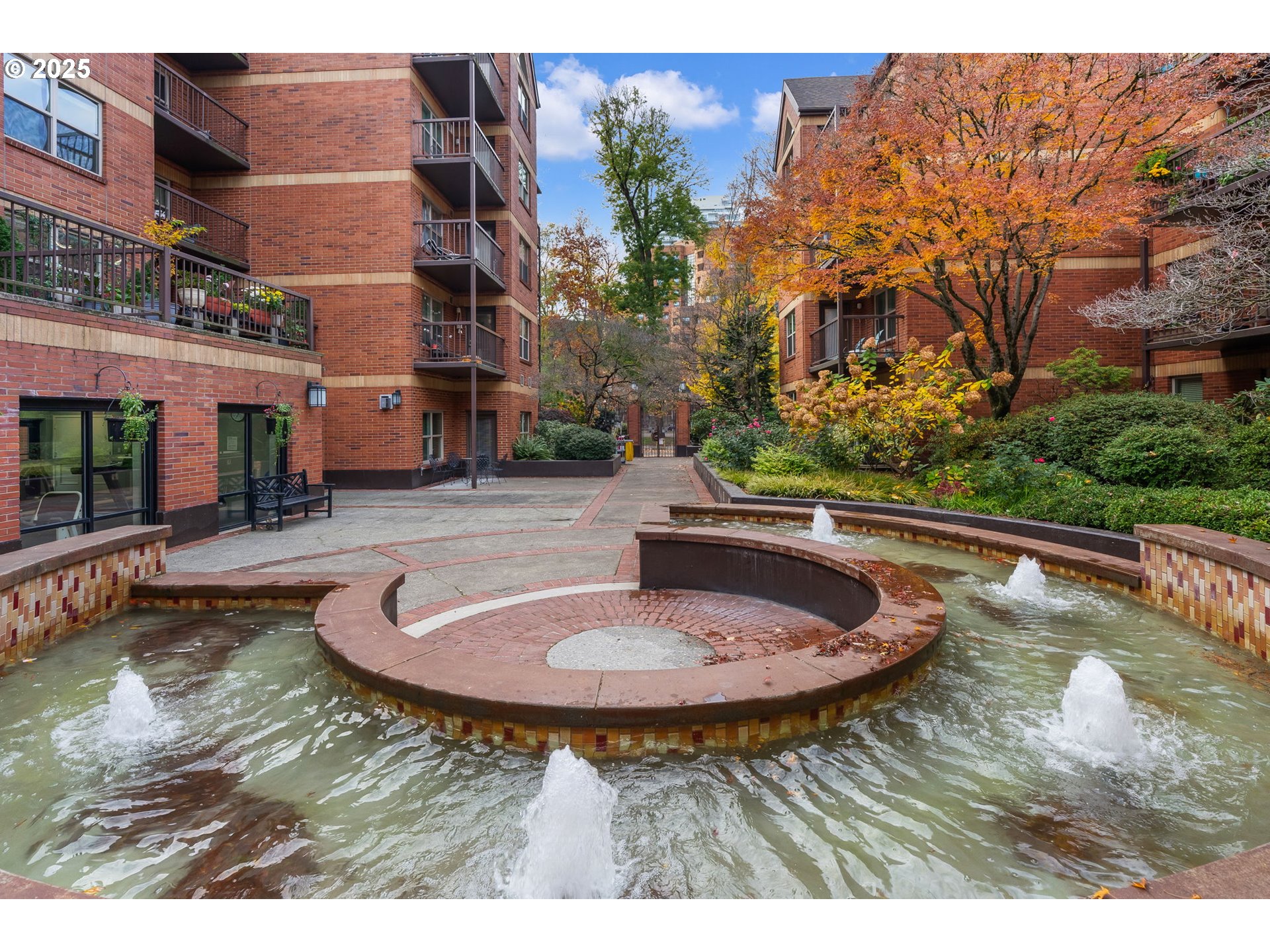 property viewer photo 21