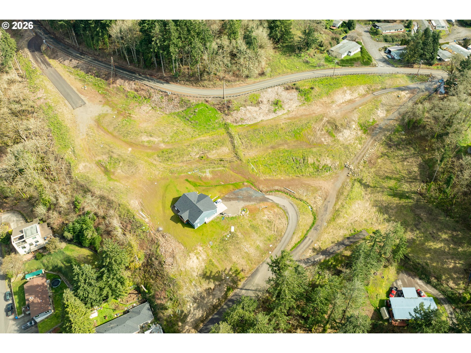 main property photo 14